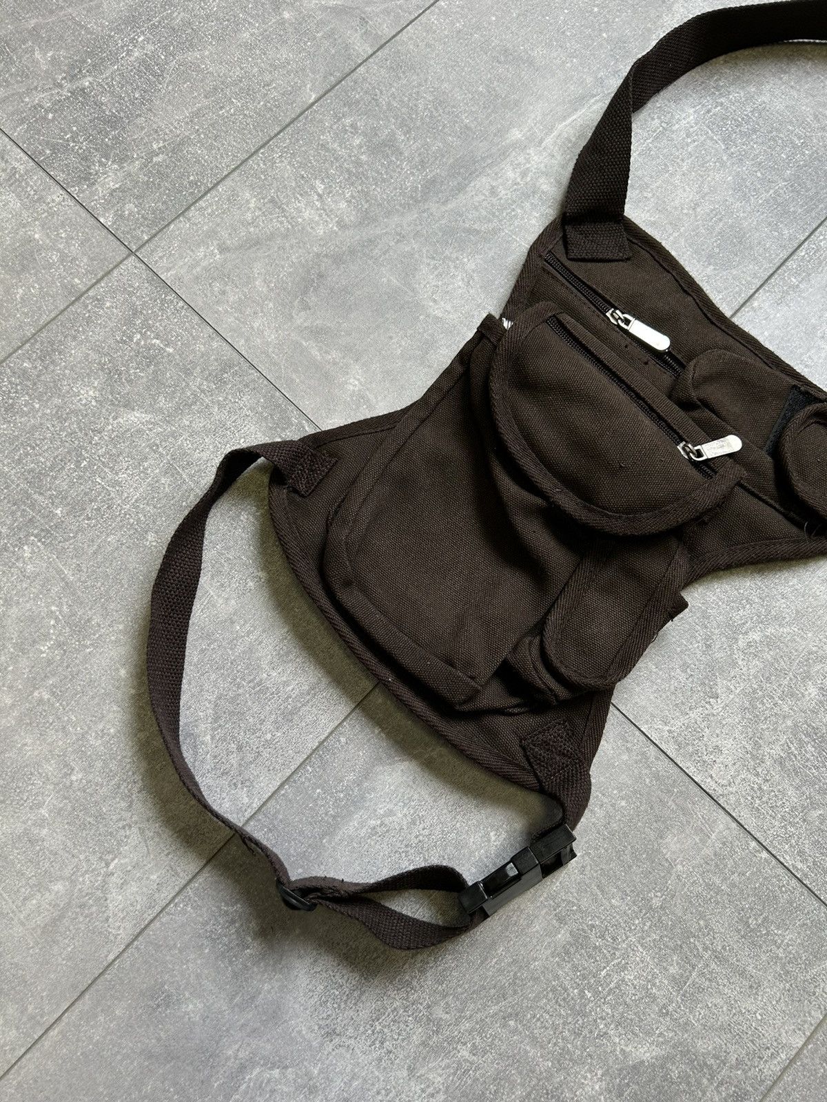 Japanese Brand × Vintage Vintage brown Sling bag y2k streetwear Japanese brand rare Size ONE SIZE - 3 Thumbnail
