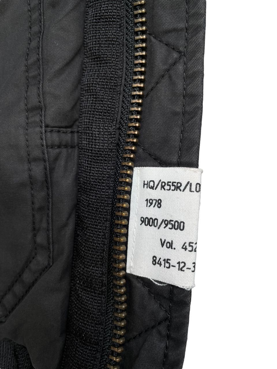 Diesel Vintage Diesel Puffer Military Style Hoodie Jacket Size US L / EU 52-54 / 3 - 15 Thumbnail