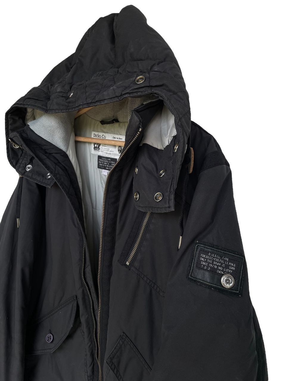 Diesel Vintage Diesel Puffer Military Style Hoodie Jacket Size US L / EU 52-54 / 3 - 5 Thumbnail