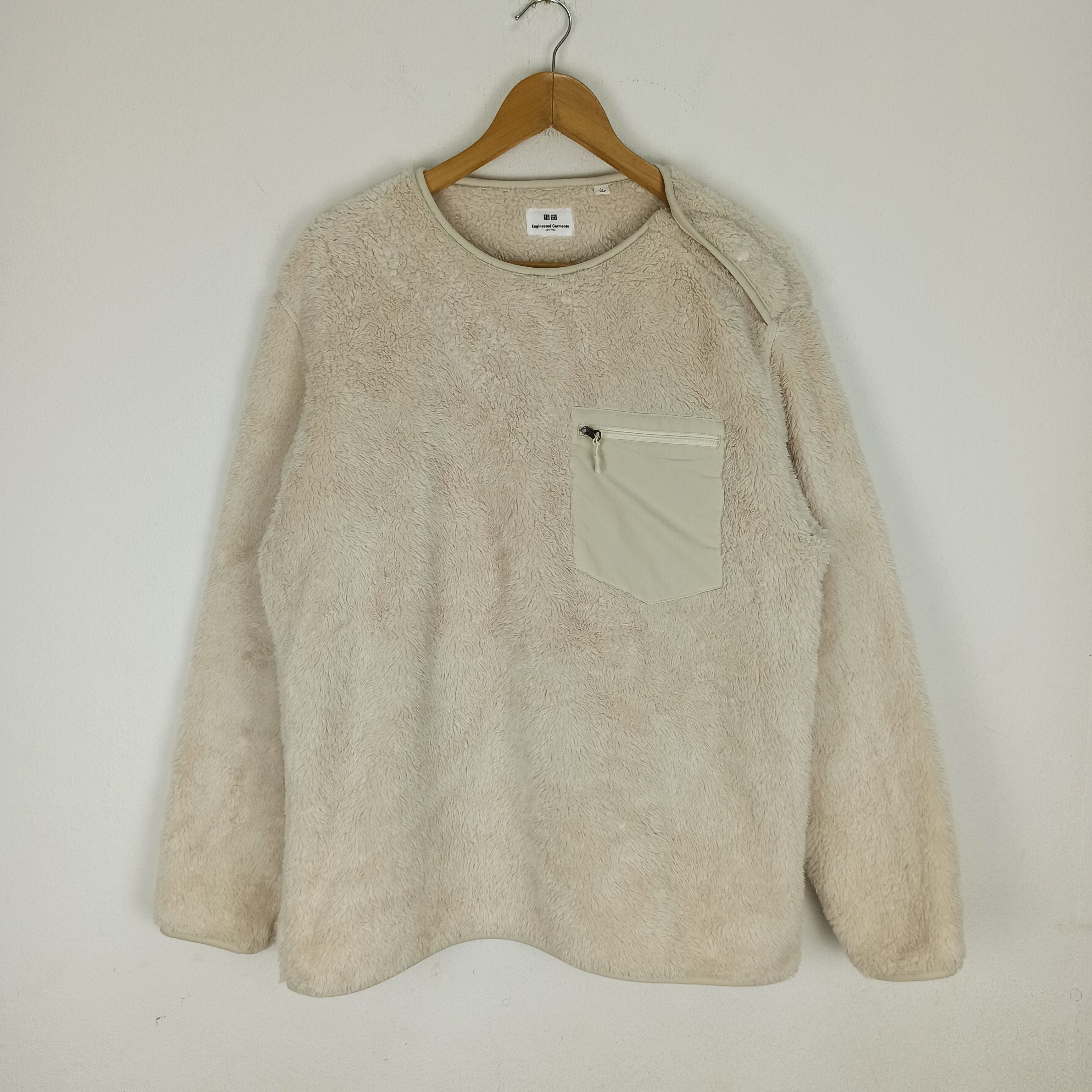 Engineered Garments × Uniqlo 🔥STEALS🔥 Engineered Garments X Uniqlo Cream Colour soft Size US L / EU 52-54 / 3 - 1 Thumbnail
