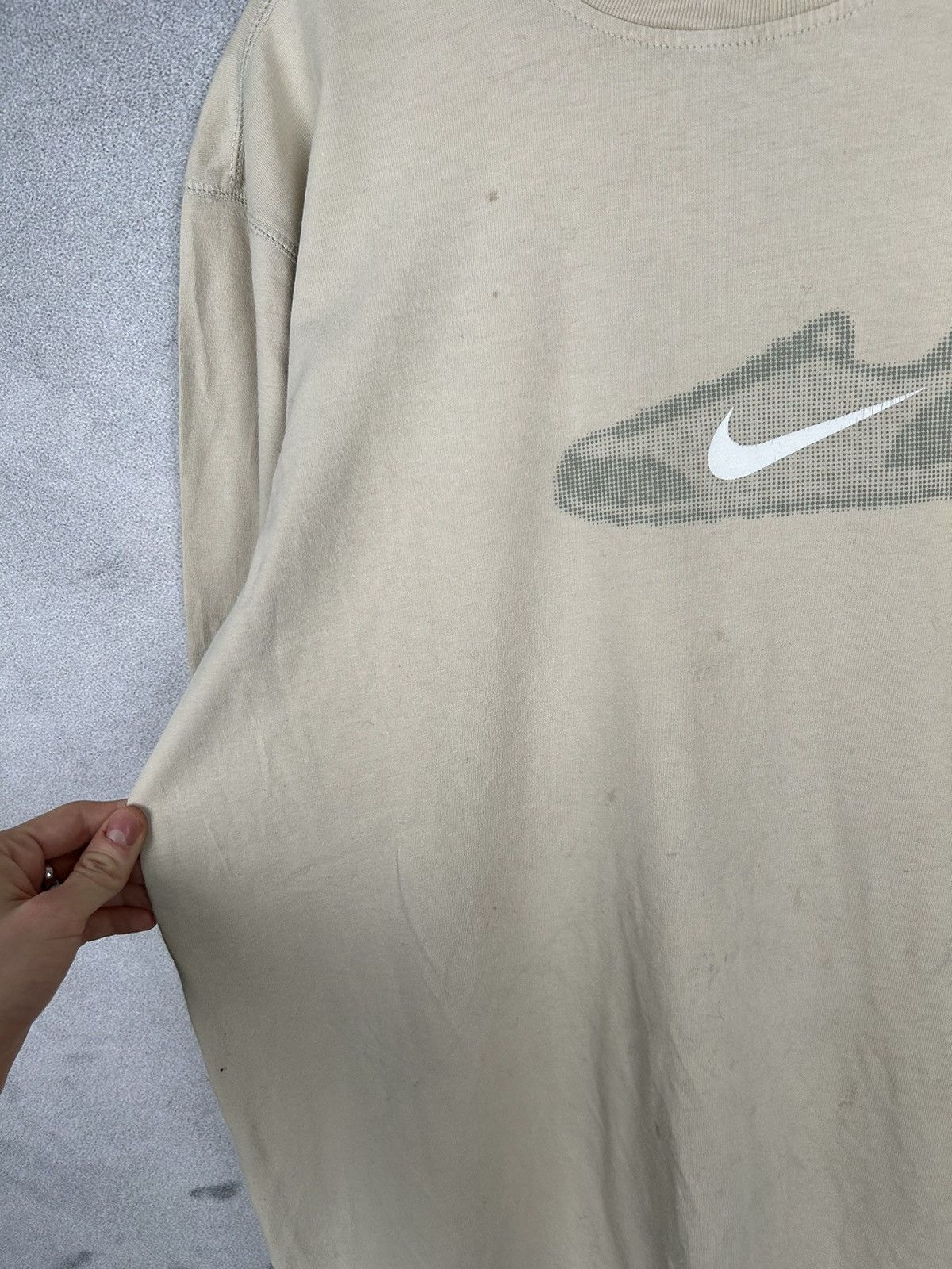 Nike Vintage Nike Center Swoosh Cortez Tee Beige Y2K 00s Size US XL / EU 56 / 4 - 4 Thumbnail