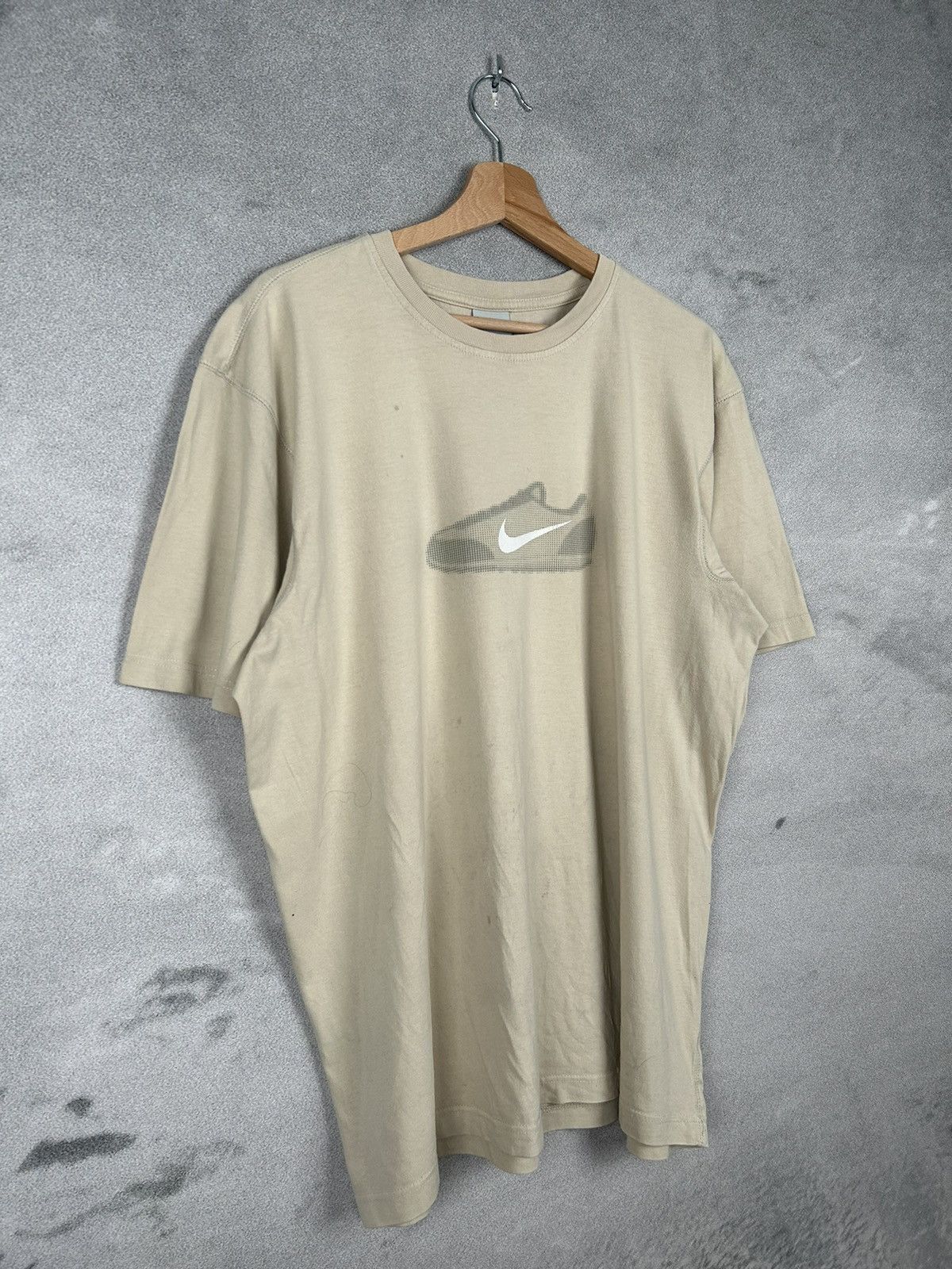 Nike Vintage Nike Center Swoosh Cortez Tee Beige Y2K 00s Size US XL / EU 56 / 4 - 2 Thumbnail