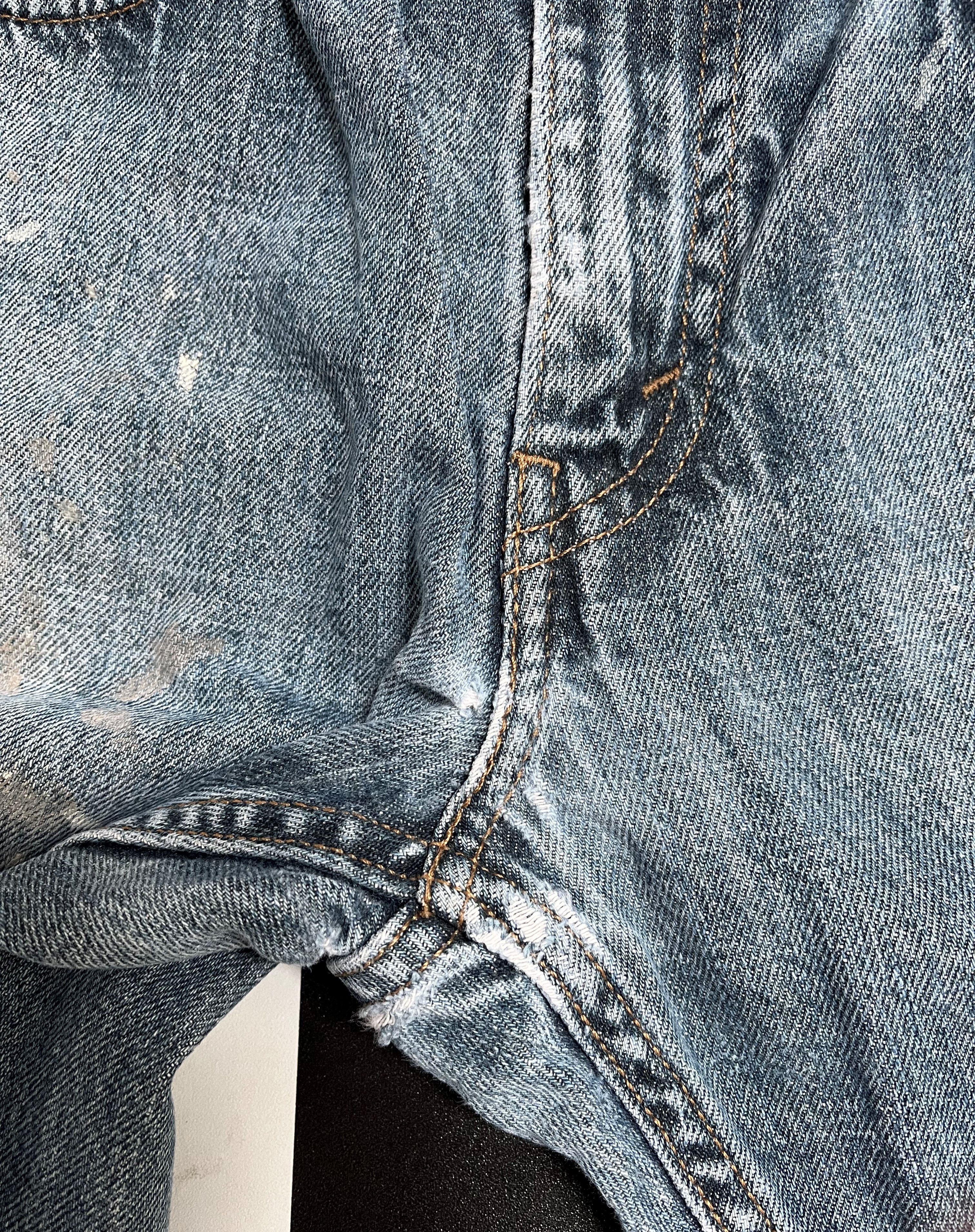 Levi's Vintage Levis 559 Distressed Jeans -L73 Size US 31 - 15 Thumbnail