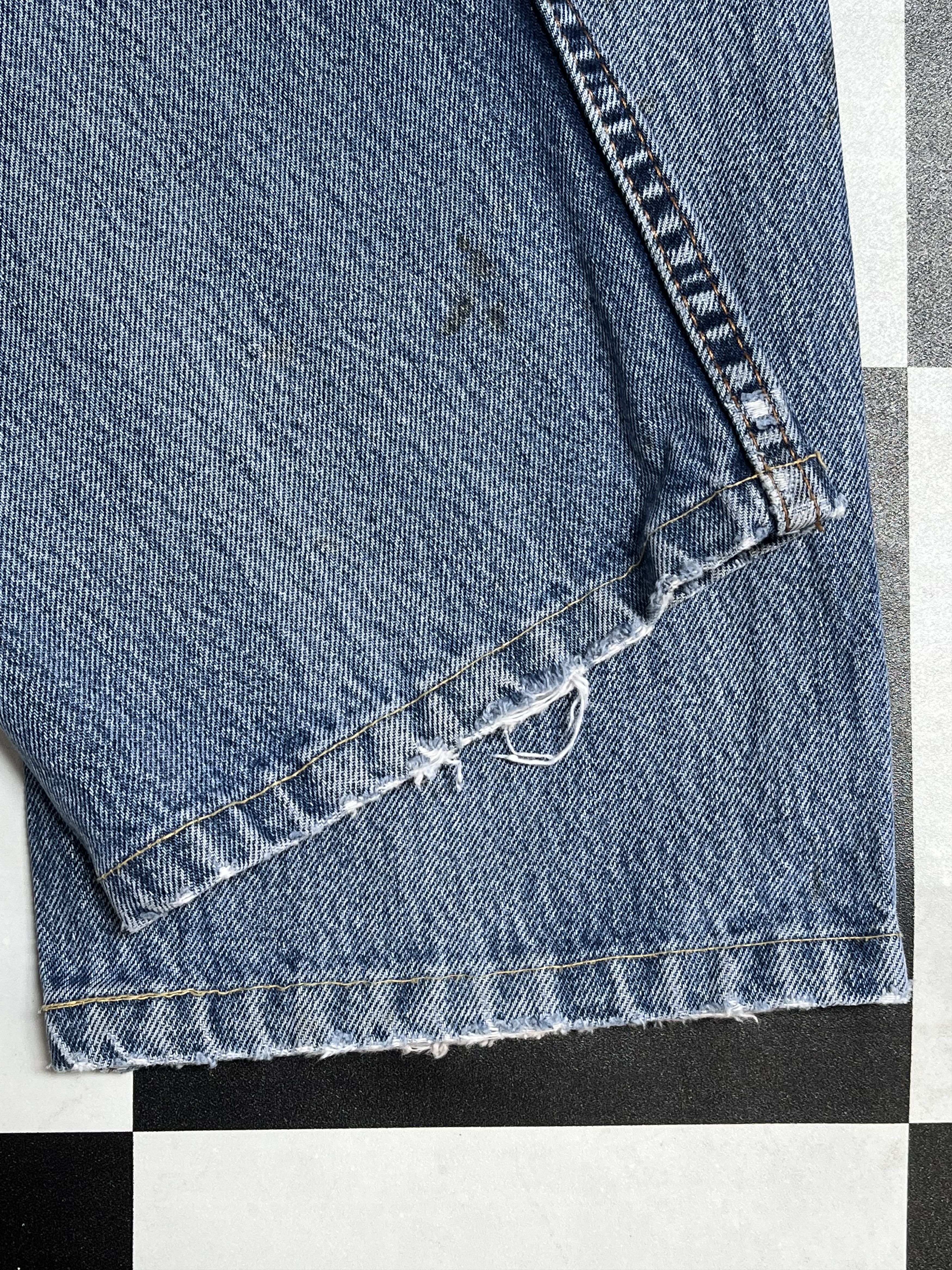 Levi's × Vintage Vintage Levis 505 Jean L79 Size US 29 - 10 Thumbnail