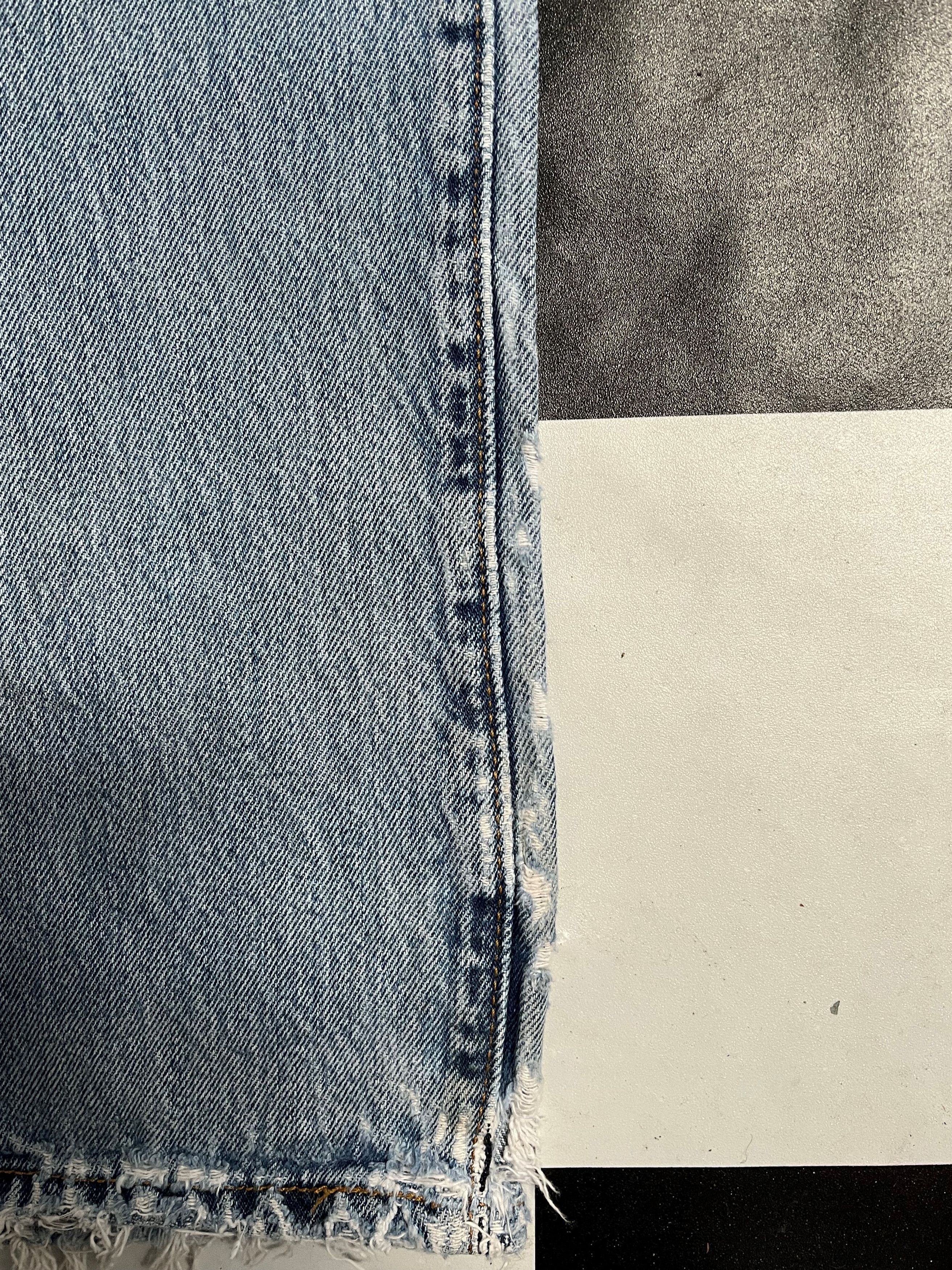 Levi's Vintage Levis 501 Jeans Distressed Denim L107 Size US 34 / EU 50 - 7 Thumbnail