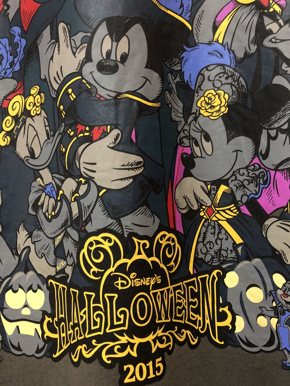 Disney × Mickey Mouse Mickey Mouse Disney Halloween 2015 Overprint Rare Tee Shirt Size US XL / EU 56 / 4 - 3 Thumbnail