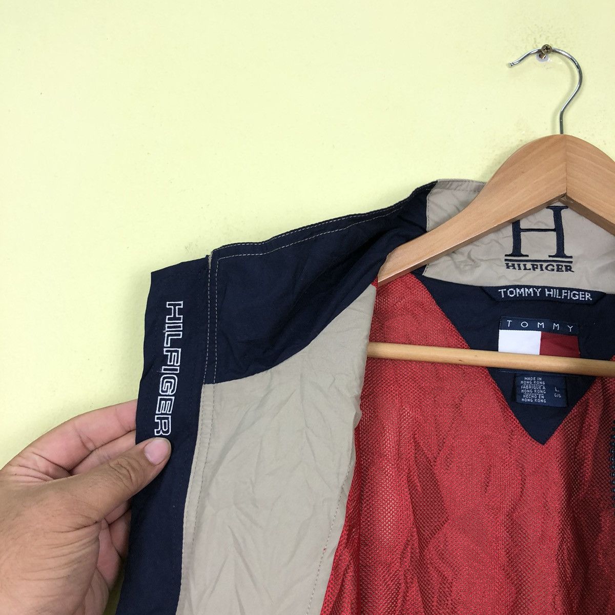 Tommy Hilfiger Tommy Hilfiger Full Zipper Light Jacket Size US L / EU 52-54 / 3 - 10 Thumbnail
