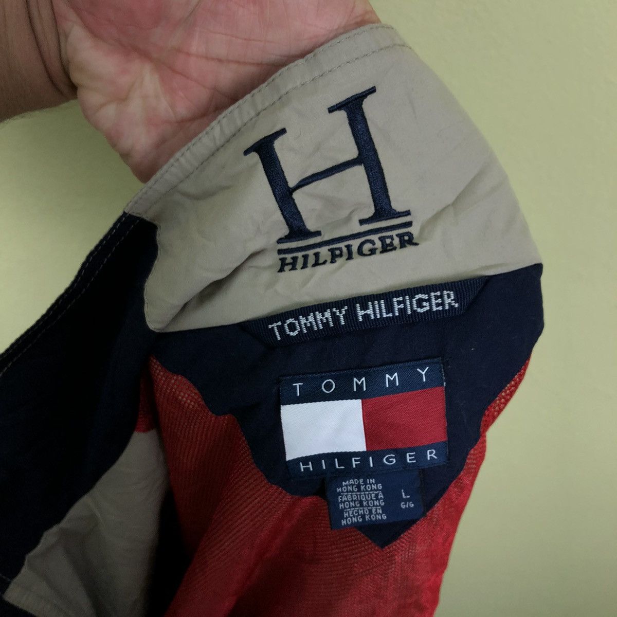 Tommy Hilfiger Tommy Hilfiger Full Zipper Light Jacket Size US L / EU 52-54 / 3 - 15 Thumbnail