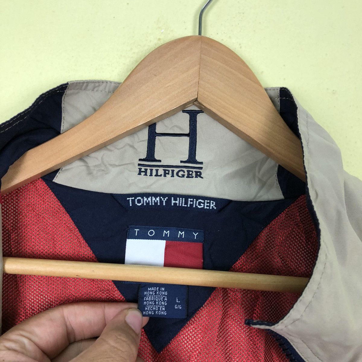 Tommy Hilfiger Tommy Hilfiger Full Zipper Light Jacket Size US L / EU 52-54 / 3 - 13 Thumbnail