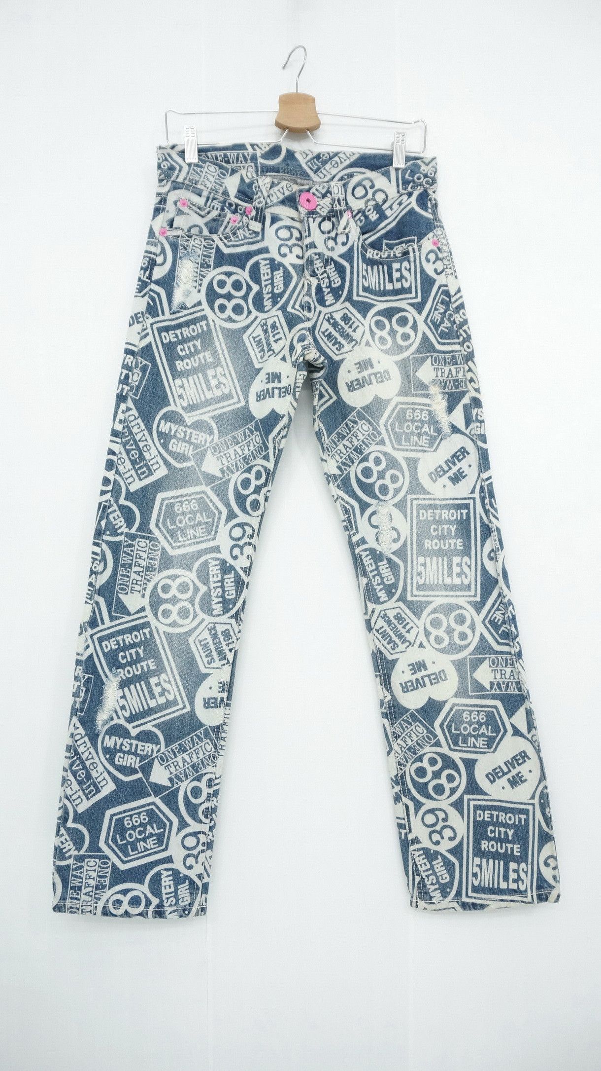 image of Grazie Detroit City Overprint Distressed Women's Denim in Denim Blue (Size 29)