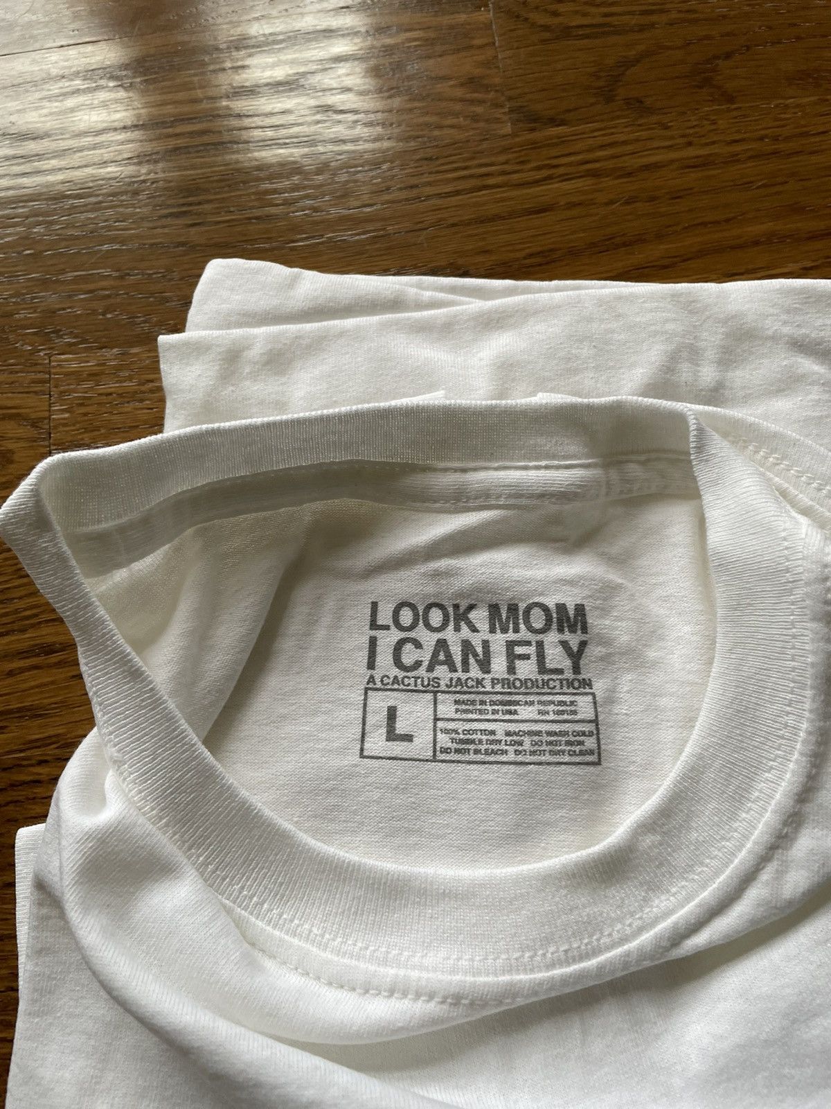 Travis Scott Large Cactus Jack AstroWorld Look Mom I Can Fly White Tee Size US L / EU 52-54 / 3 - 4 Thumbnail