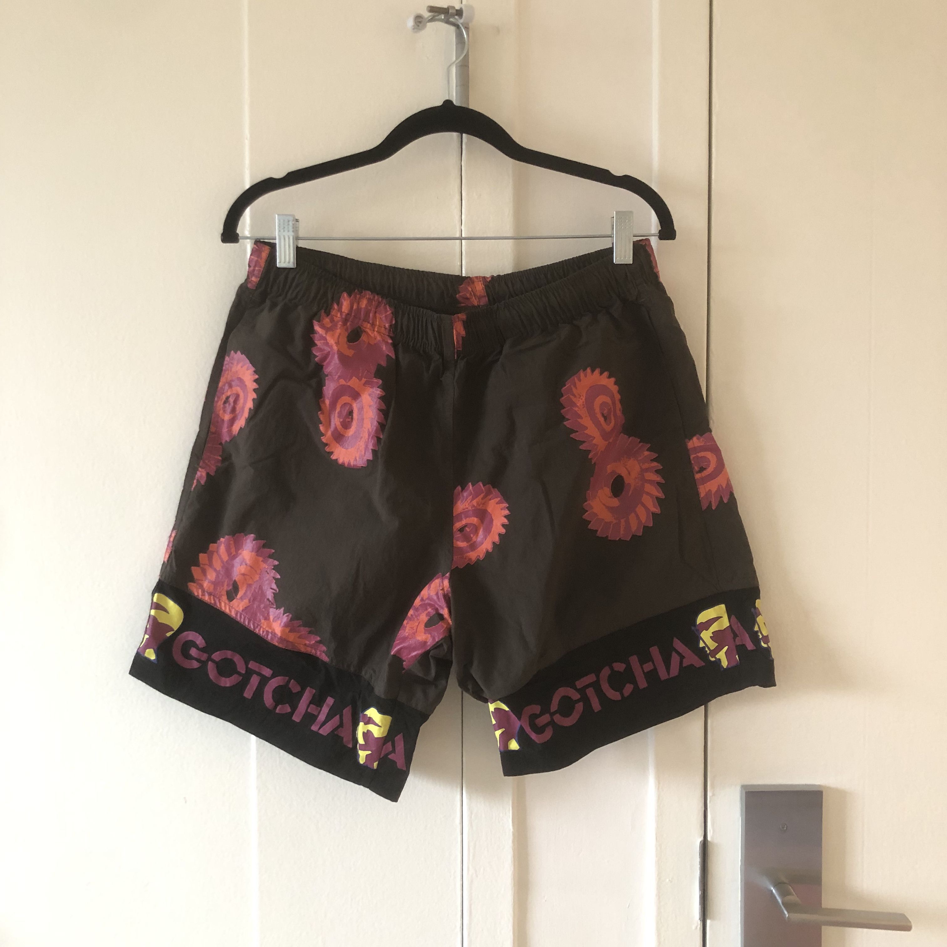 Brain Dead Brain Dead x Gotcha Shorts Size US 32 / EU 48 - 1 Thumbnail