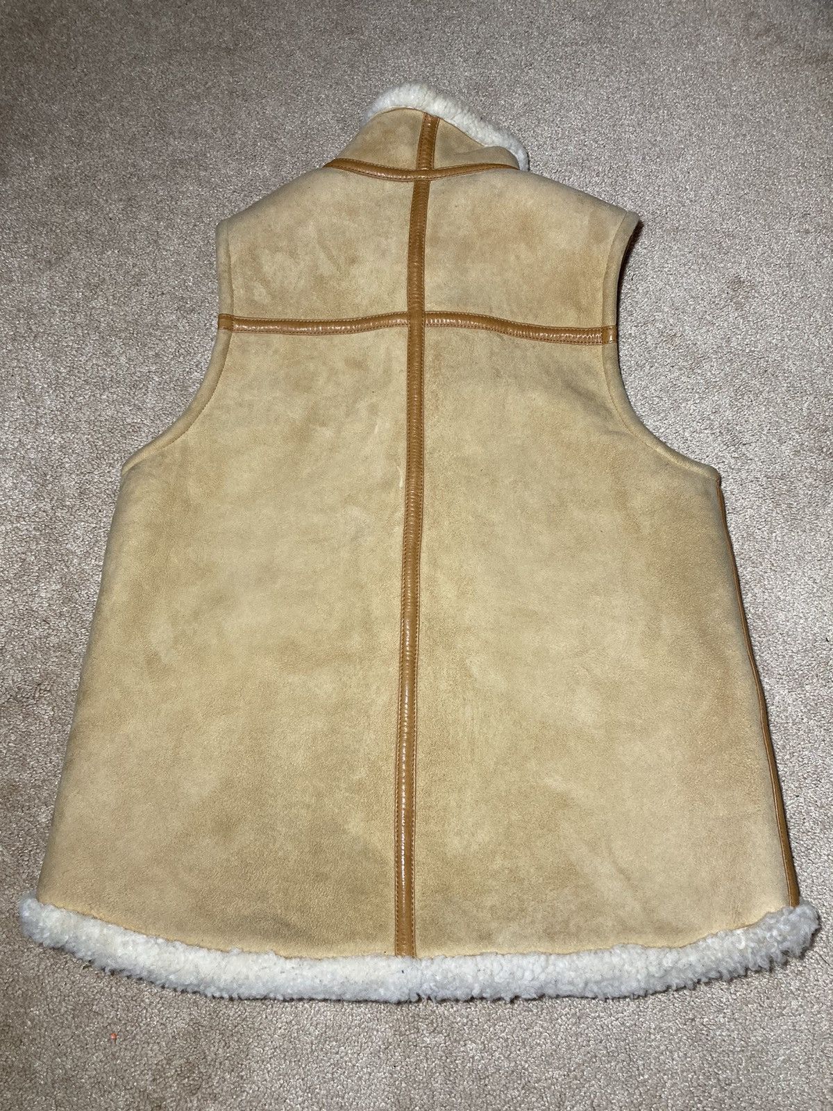Bape 2012 Bape Sheepskin Fur Sleeveless Vest Mountain Ape Brown Size US M / EU 48-50 / 2 - 6 Thumbnail