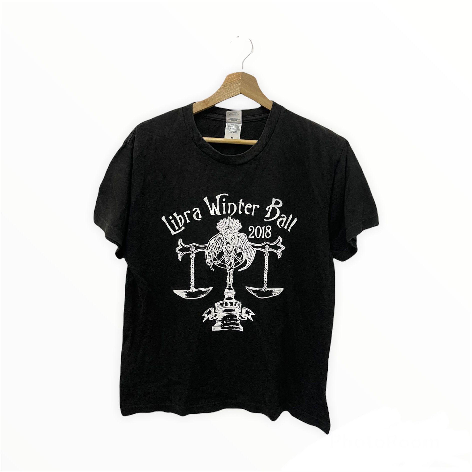 Japanese Brand × Vintage Vintage Libra Winter Ball Graphic Tshirt Size US M / EU 48-50 / 2 - 1 Thumbnail