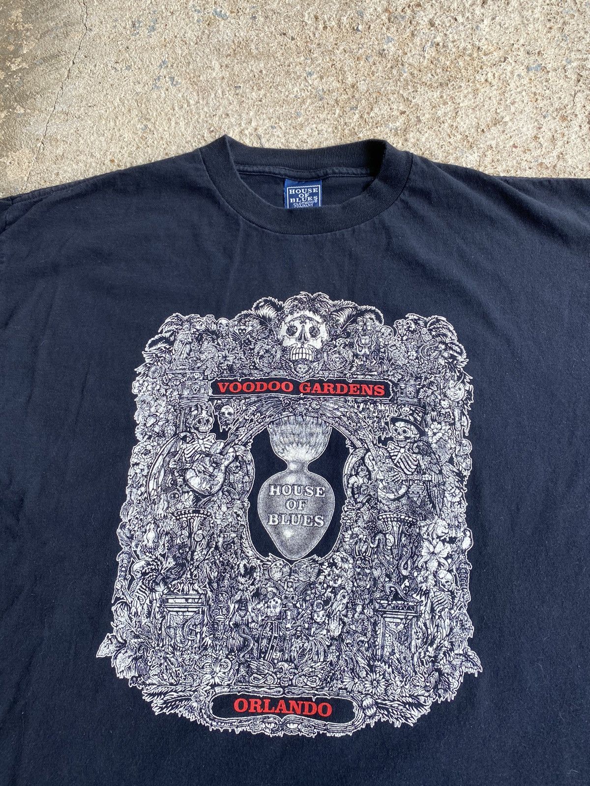 Vintage Vintage Y2K House Of Blues Voodoo Gardens Shirt Size US XL / EU 56 / 4 - 2 Thumbnail