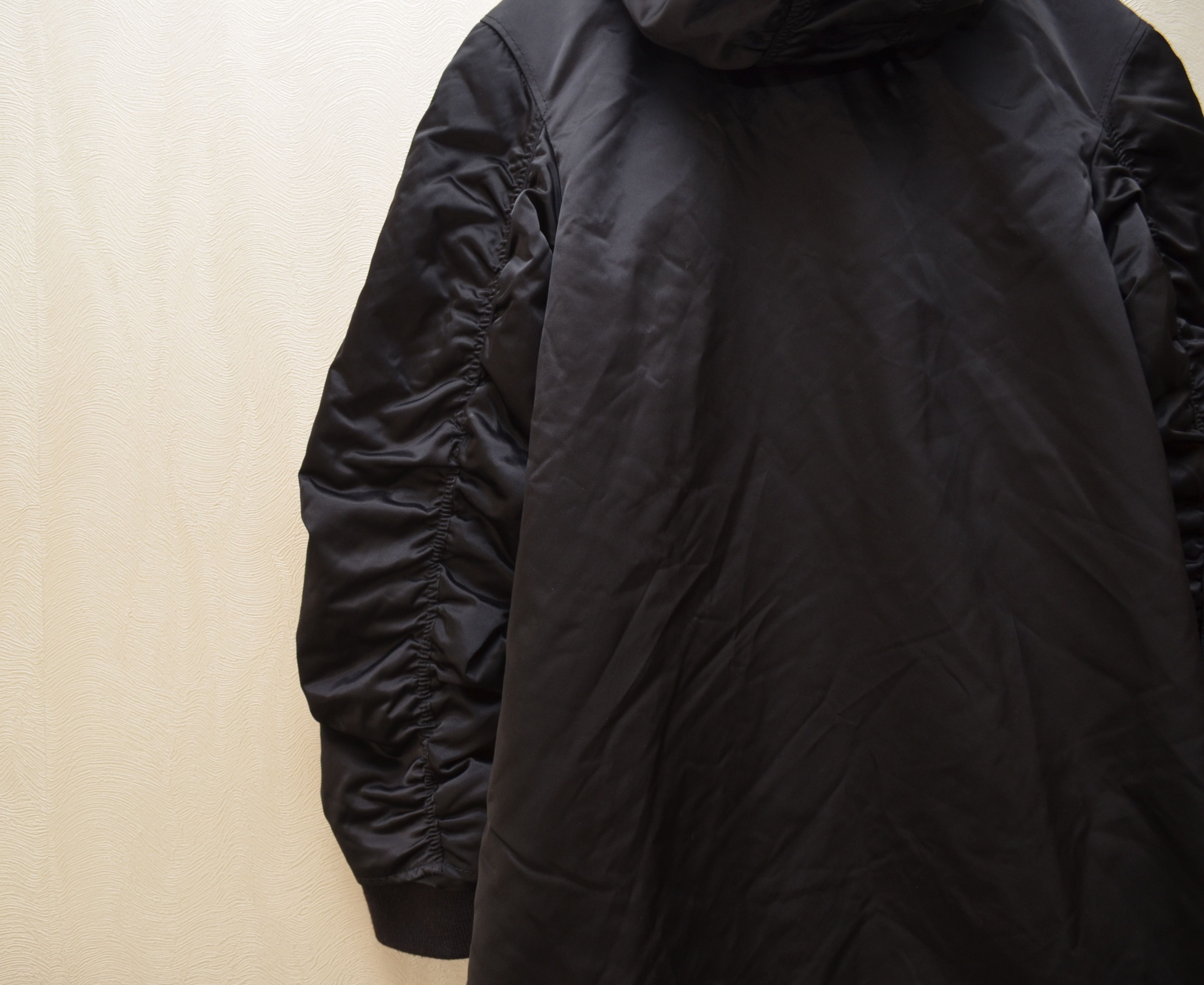 Acne Studios Acne Studios Lexi Ruched Satin Bomber Jacket Black Size XS / US 0-2 / IT 36-38 - 14 Thumbnail
