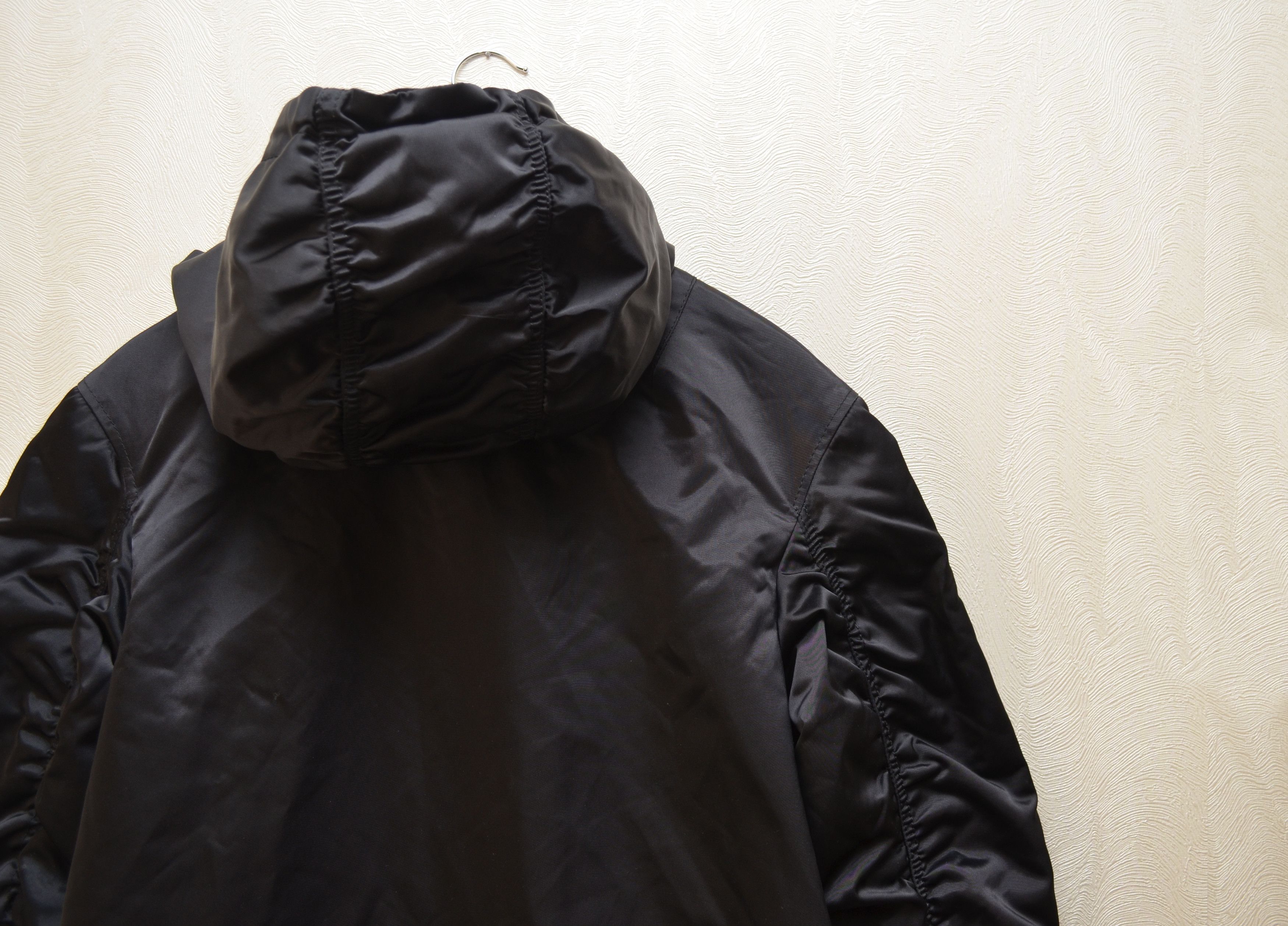 Acne Studios Acne Studios Lexi Ruched Satin Bomber Jacket Black Size XS / US 0-2 / IT 36-38 - 15 Thumbnail