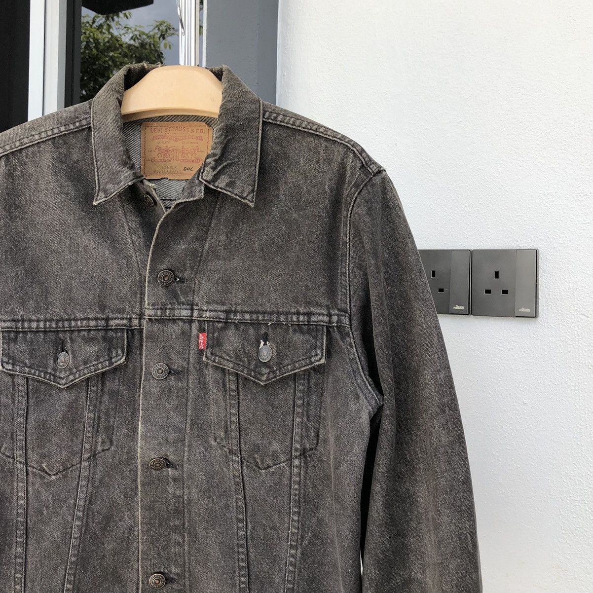 Levi's Vintage Levi's 80's Denim Trucker Jacket Size US M / EU 48-50 / 2 - 3 Thumbnail