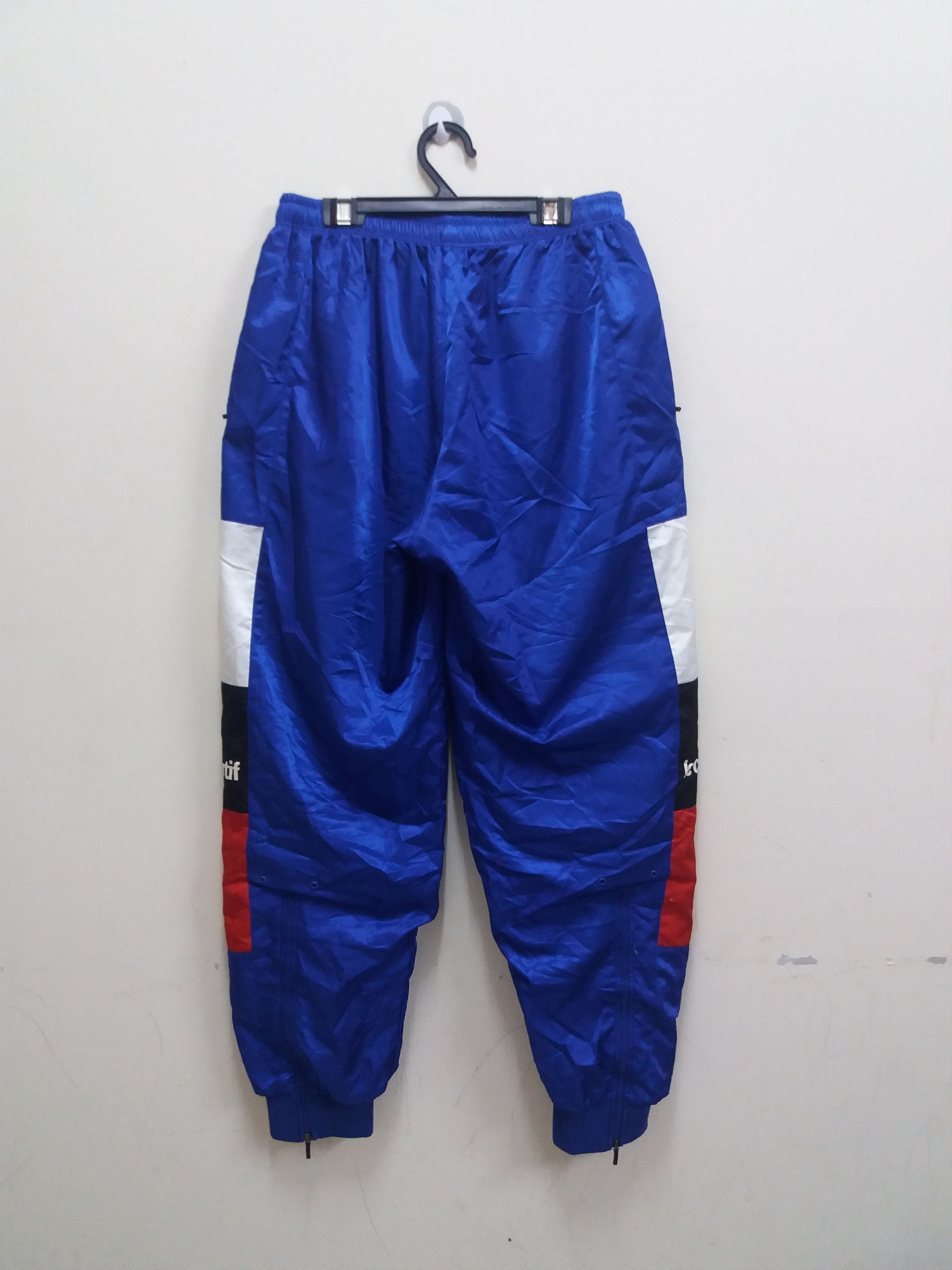 Le Coq Sportif Vintage Le Coq Sportif nice colour sport pants Size US 34 / EU 50 - 2 Thumbnail