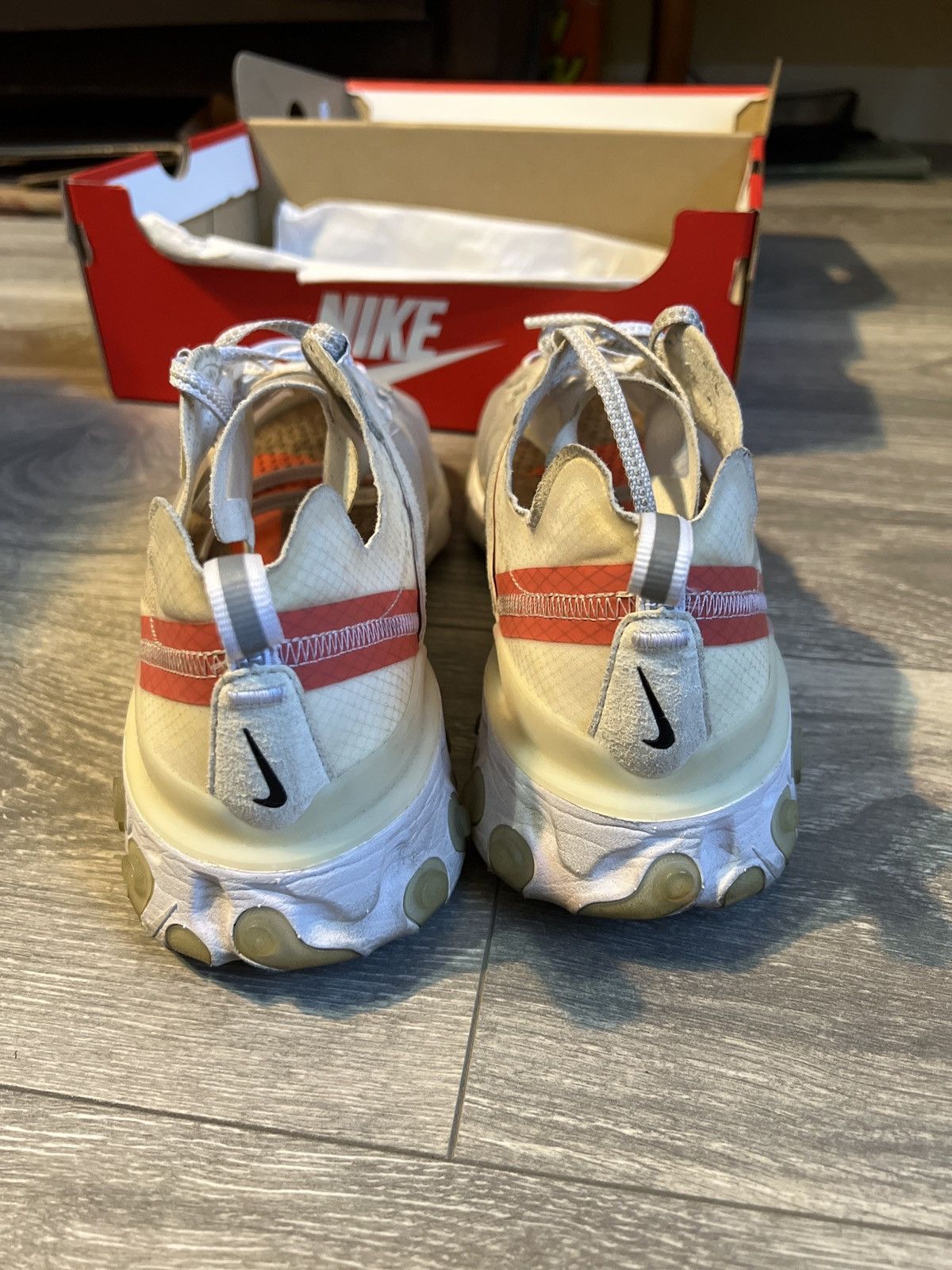 Nike Nike element react 87 light bone Size US 9.5 / EU 42-43 - 4 Thumbnail