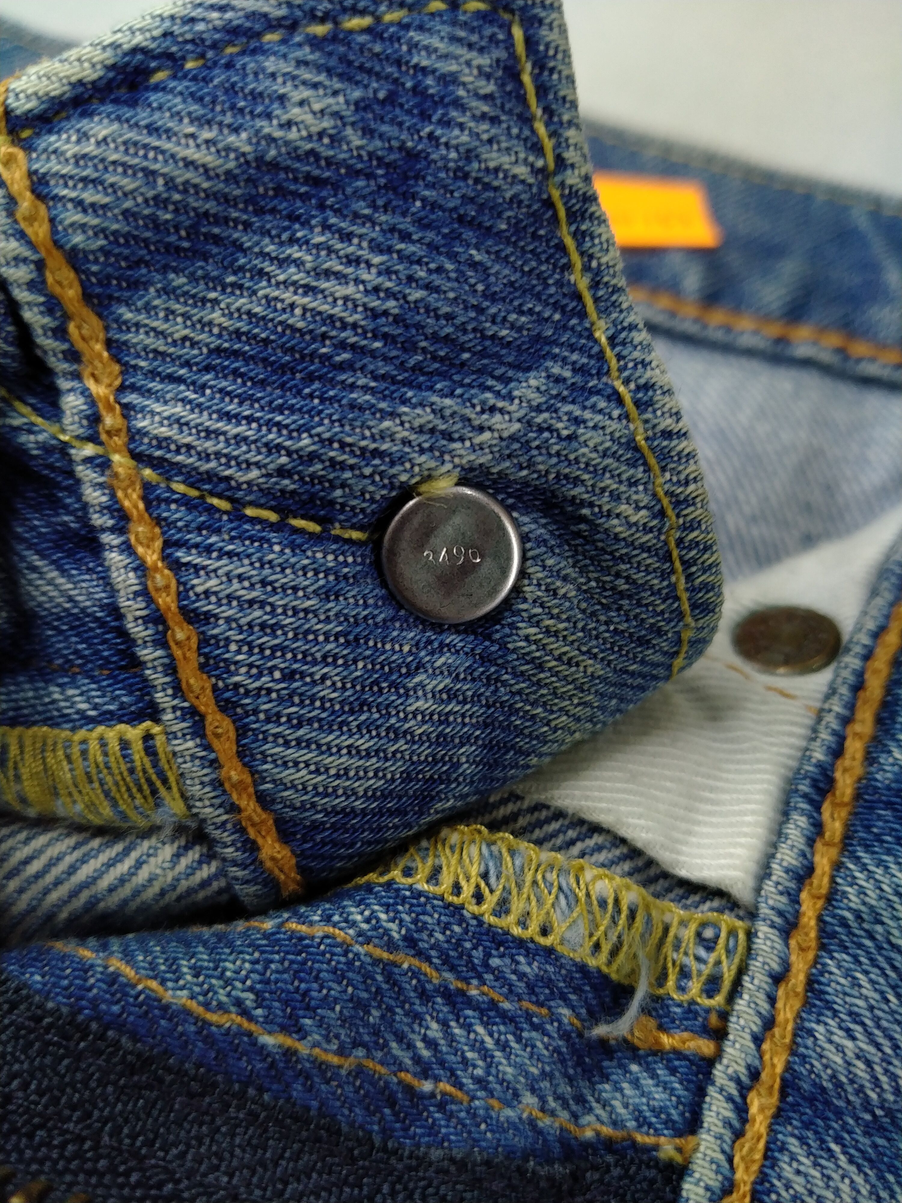 Levi's Vintage Levi's 502 Light Wash Denim 31x28.5 -JN152 Size US 31 - 9 Thumbnail