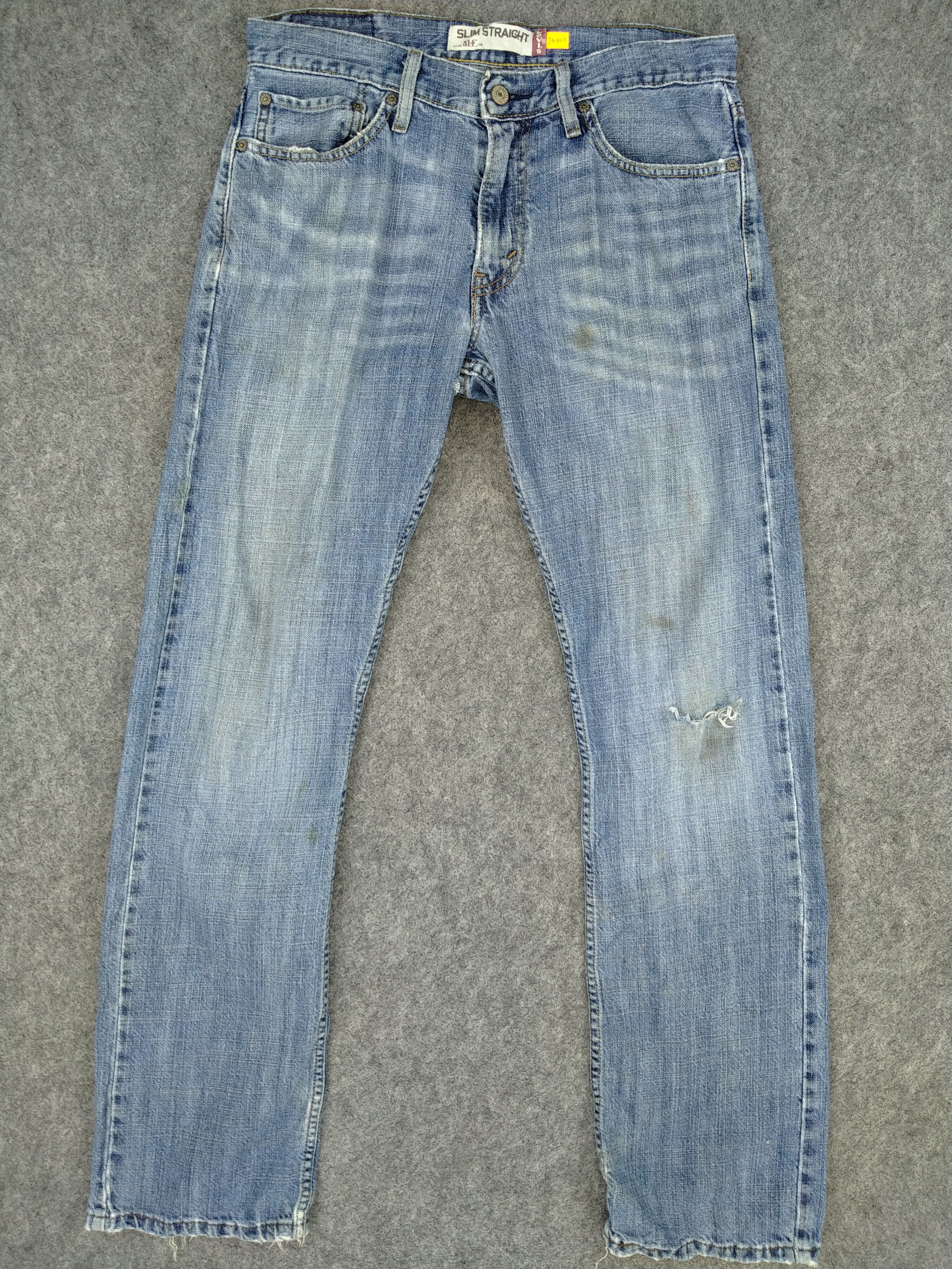 Levi's Distressed Vintage Levi's 514 Slim Straight Denim -JN407 Size US 32 / EU 48 - 1 Thumbnail