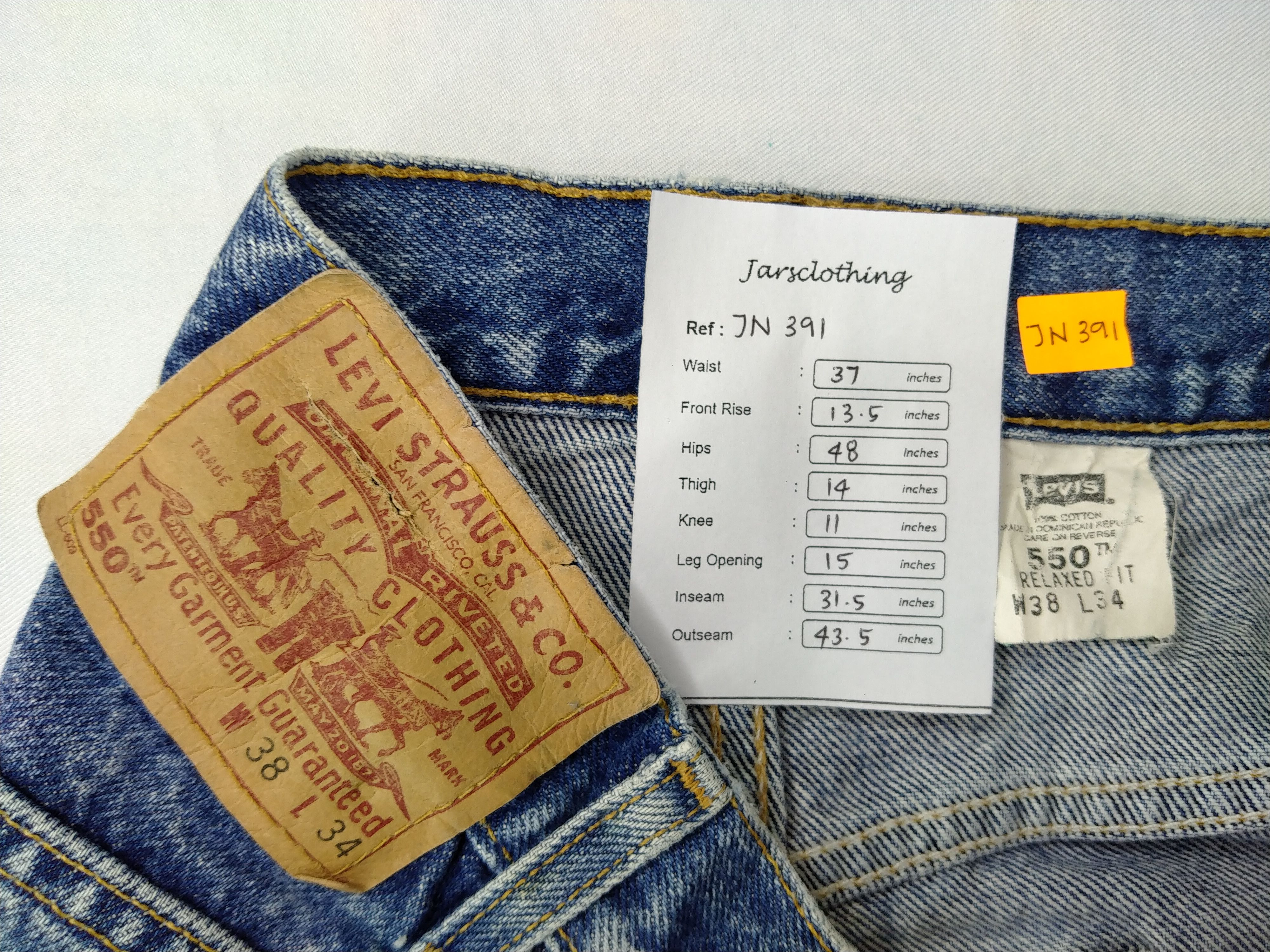 Levi's Dirty Blue Vintage Levi's 550 Relaxed Fit Denim -JN391 Size US 37 - 9 Thumbnail