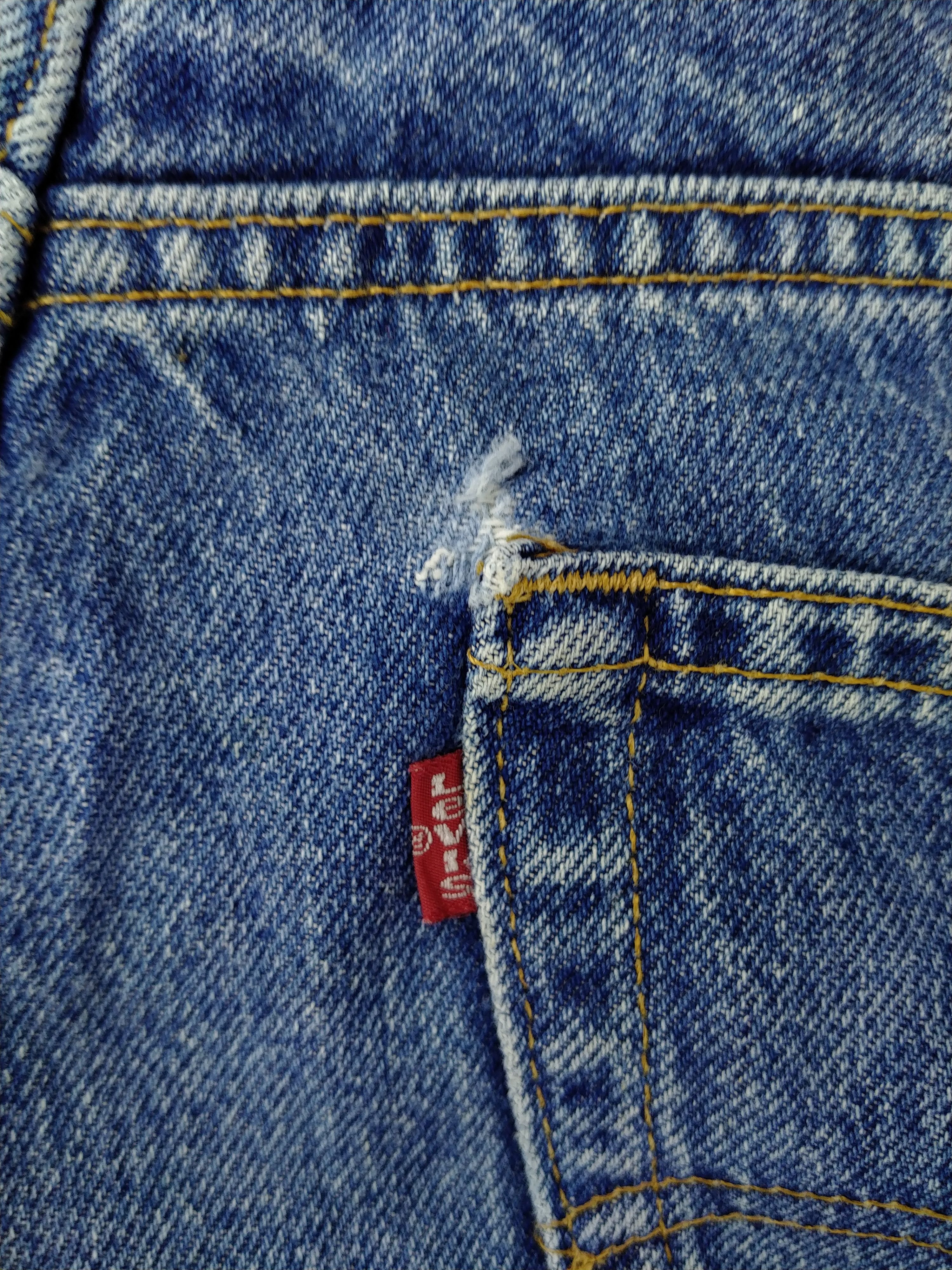 Levi's Dirty Blue Vintage Levi's 550 Relaxed Fit Denim -JN391 Size US 37 - 10 Thumbnail