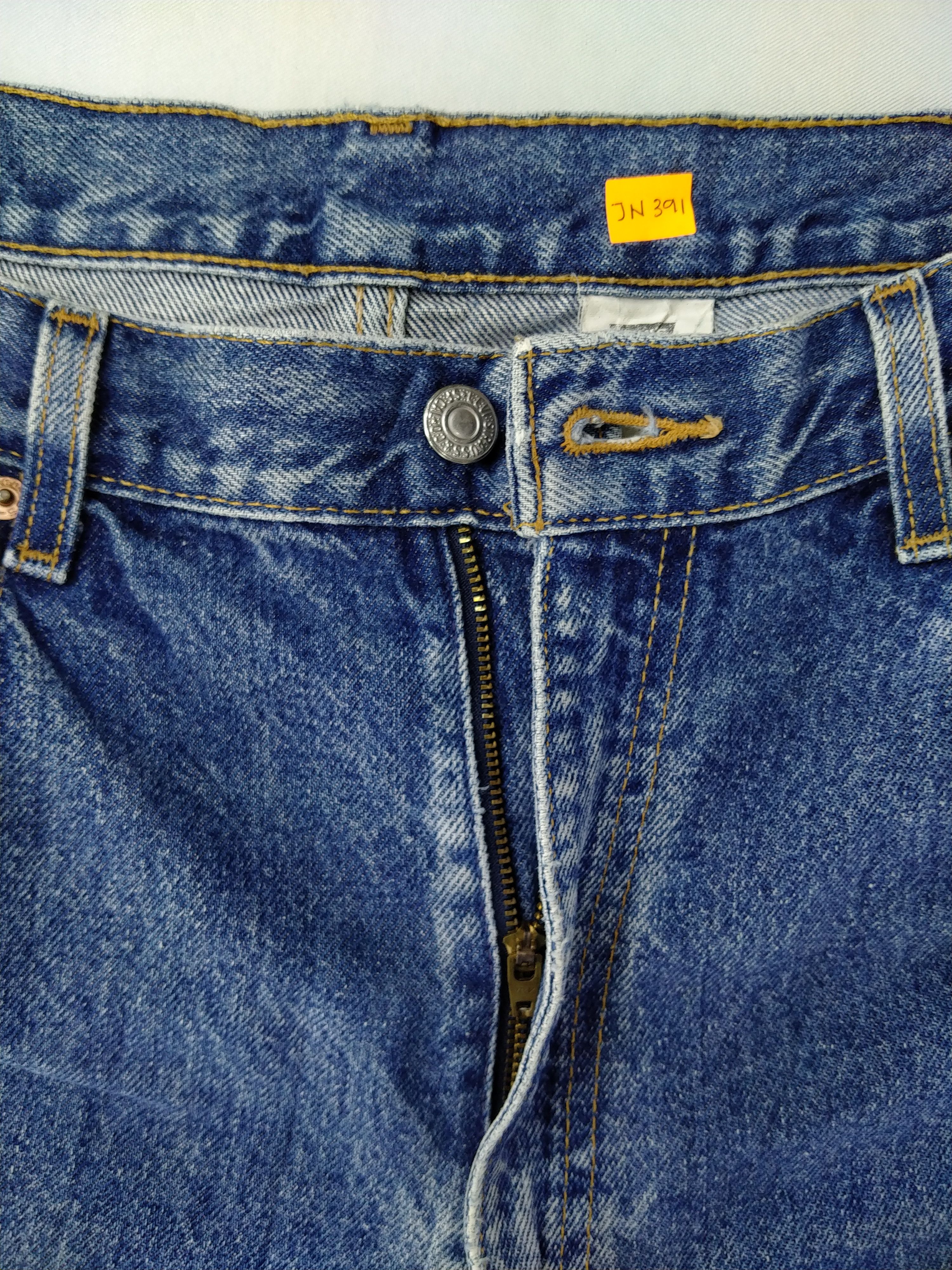 Levi's Dirty Blue Vintage Levi's 550 Relaxed Fit Denim -JN391 Size US 37 - 7 Thumbnail