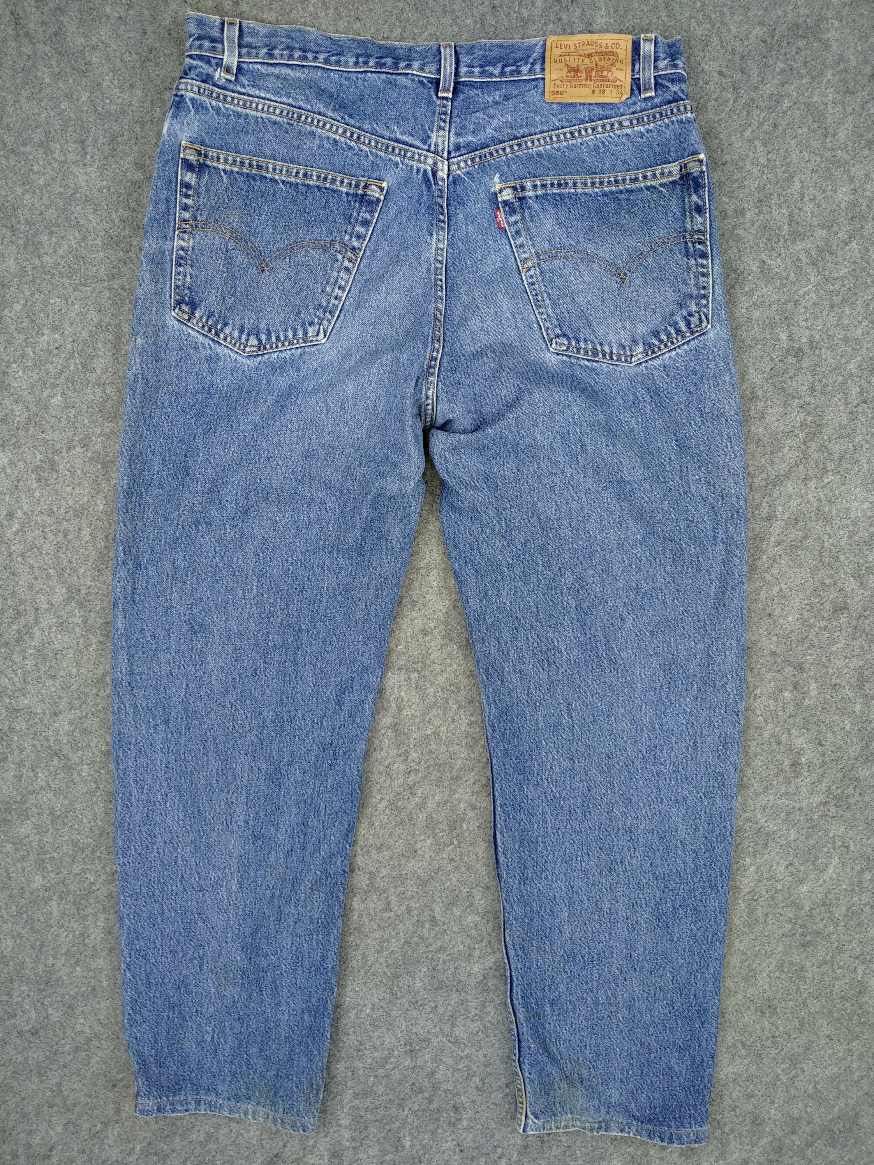 Levi's Dirty Blue Vintage Levi's 550 Relaxed Fit Denim -JN391 Size US 37 - 2 Thumbnail