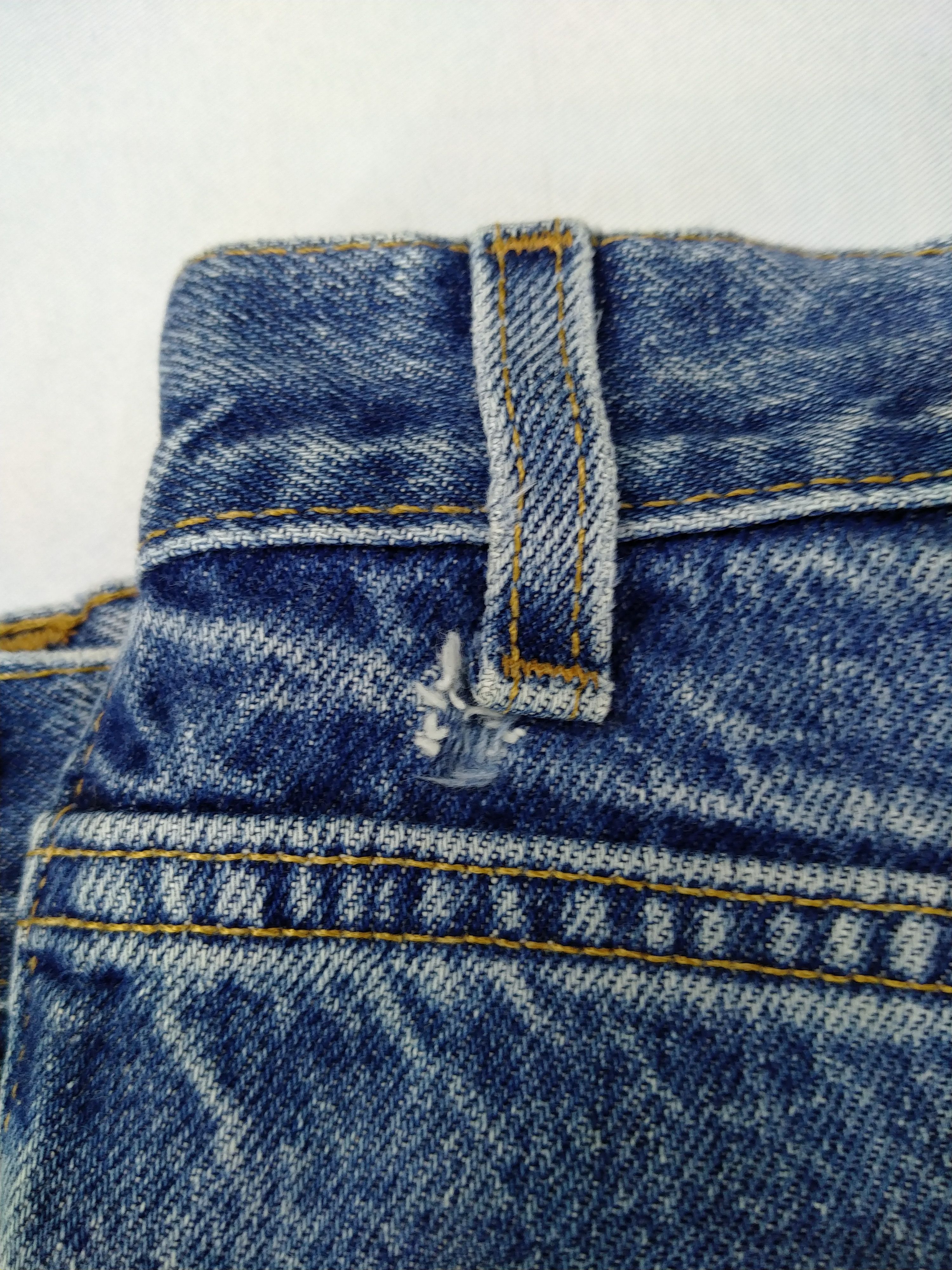 Levi's Dirty Blue Vintage Levi's 550 Relaxed Fit Denim -JN391 Size US 37 - 11 Thumbnail