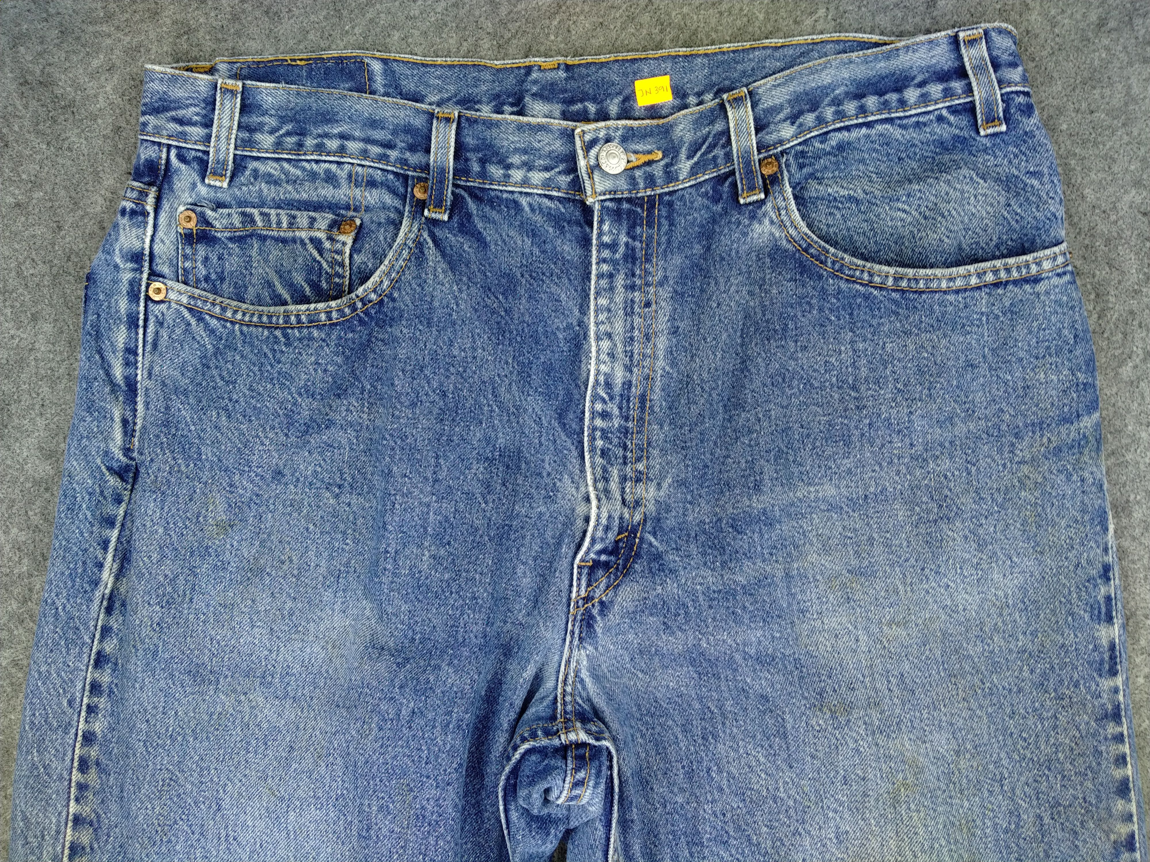 Levi's Dirty Blue Vintage Levi's 550 Relaxed Fit Denim -JN391 Size US 37 - 3 Thumbnail
