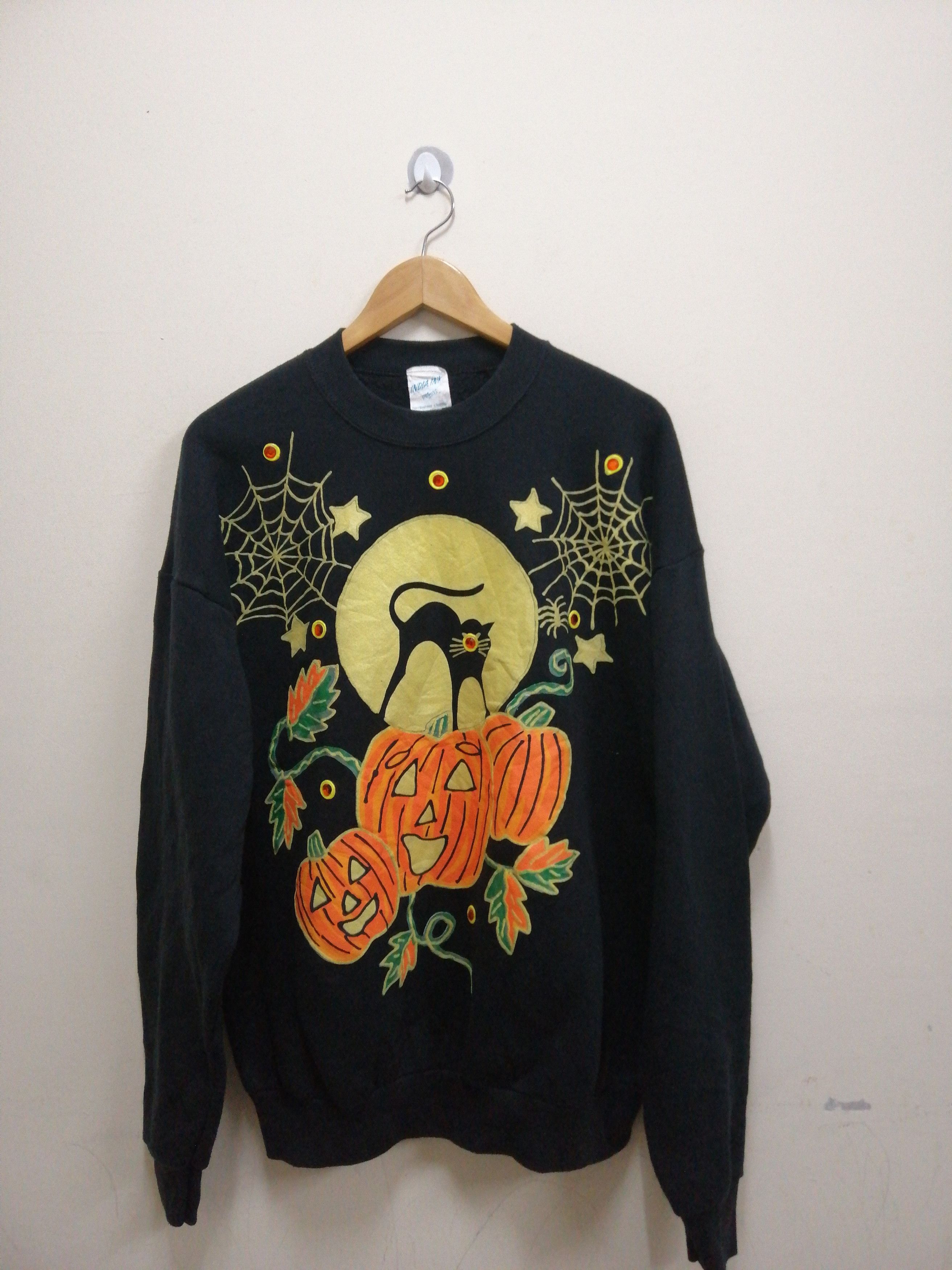 Vintage Vintage Halloween handpainted sweatshirt Made in USA Size US XL / EU 56 / 4 - 1 Thumbnail