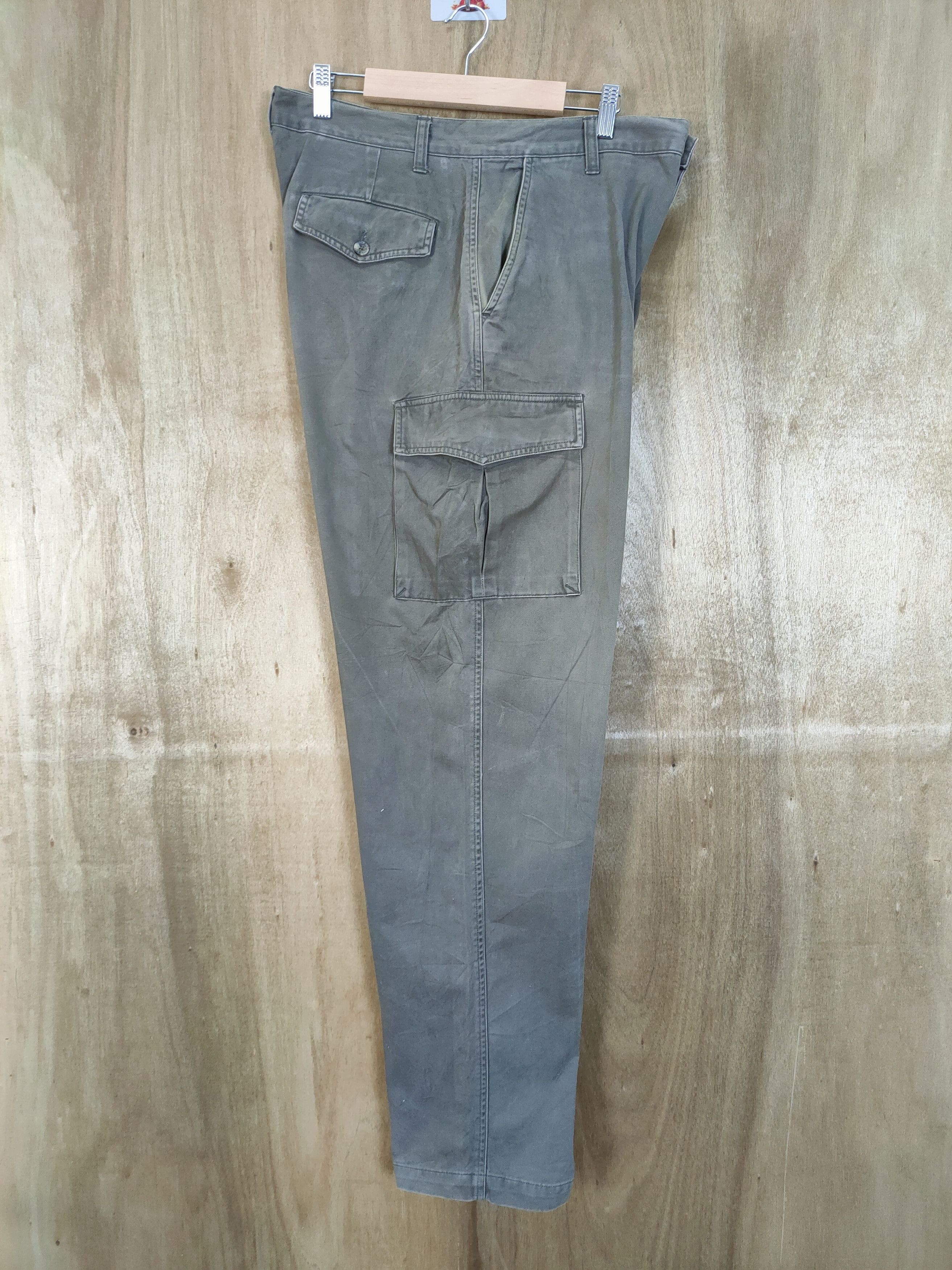 Eddie Bauer VINTAGE EDDIE BAUER FADED BROWN CARGO PANTS Size US 34 / EU 50 - 8 Thumbnail