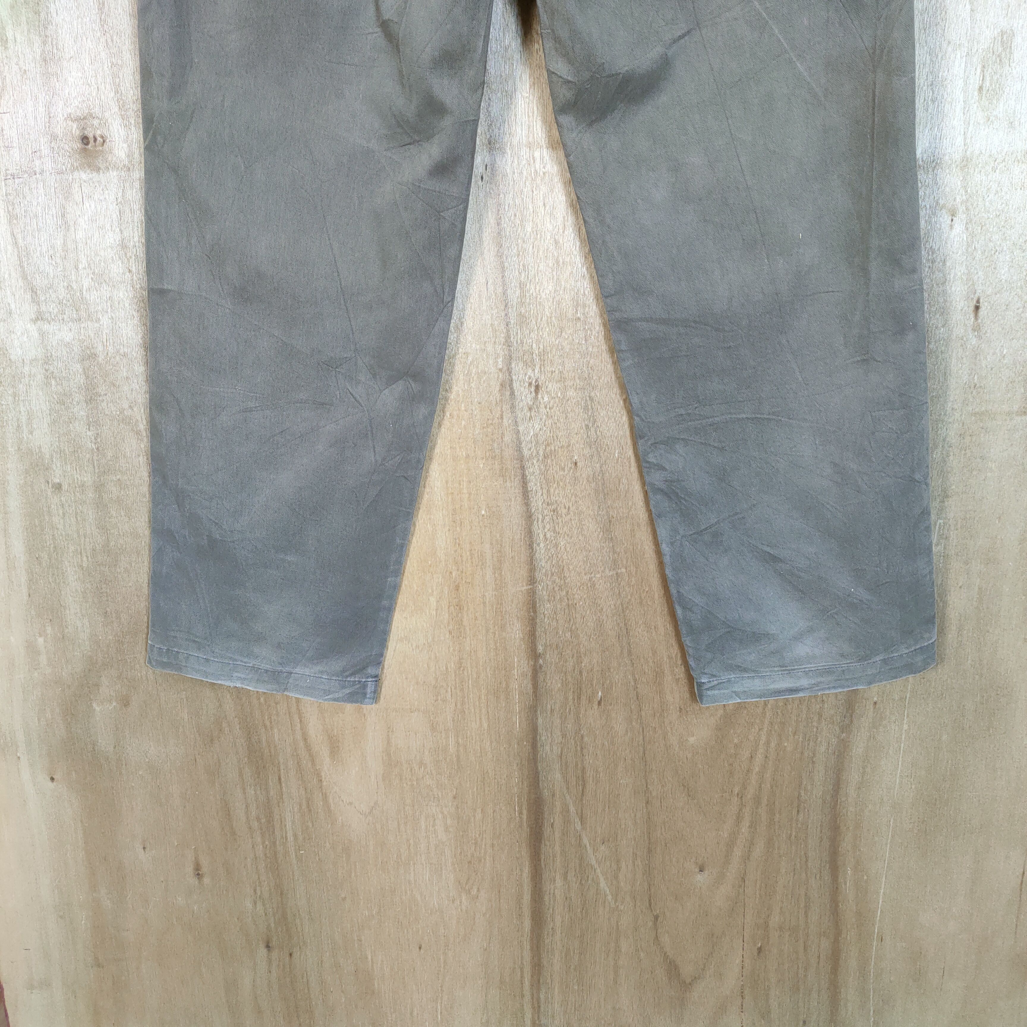 Eddie Bauer VINTAGE EDDIE BAUER FADED BROWN CARGO PANTS Size US 34 / EU 50 - 12 Thumbnail