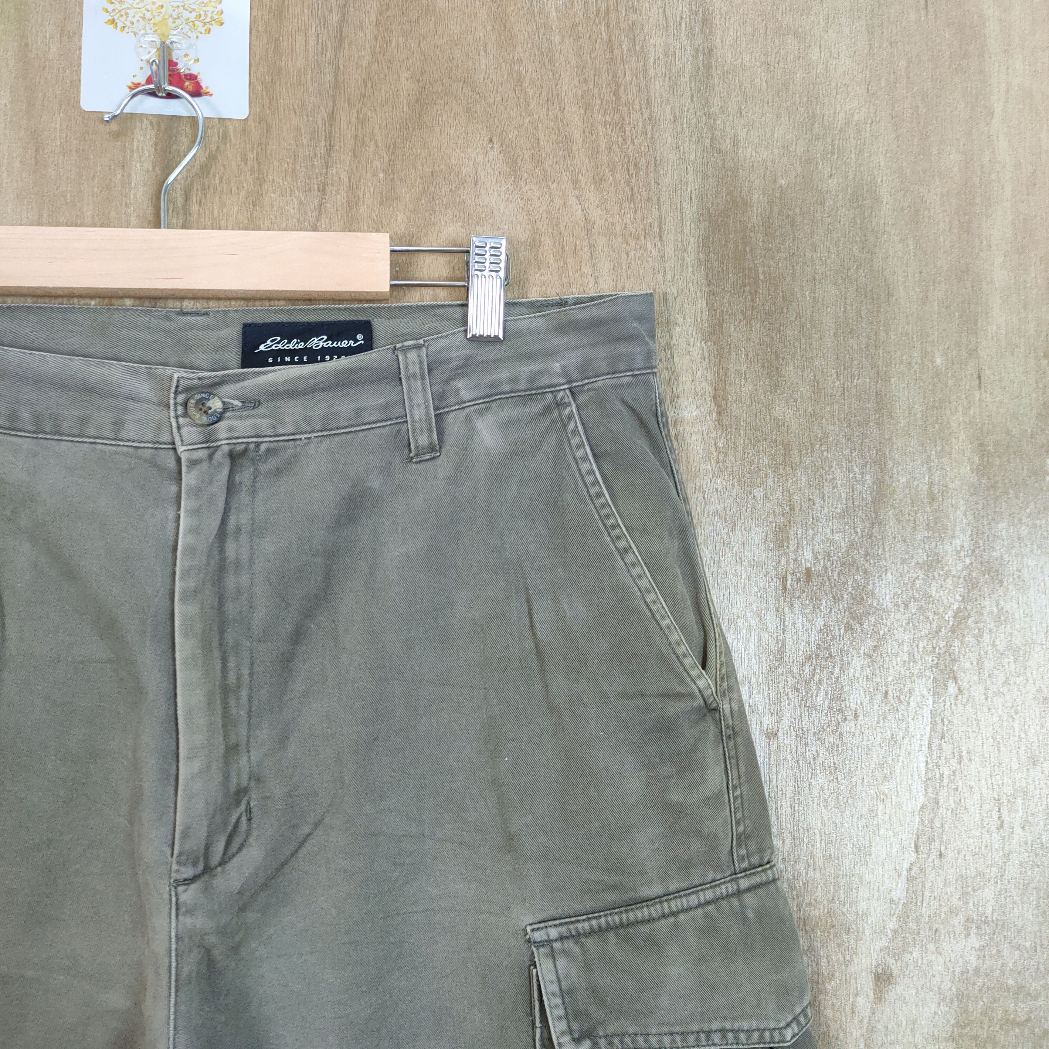 Eddie Bauer VINTAGE EDDIE BAUER FADED BROWN CARGO PANTS Size US 34 / EU 50 - 5 Thumbnail