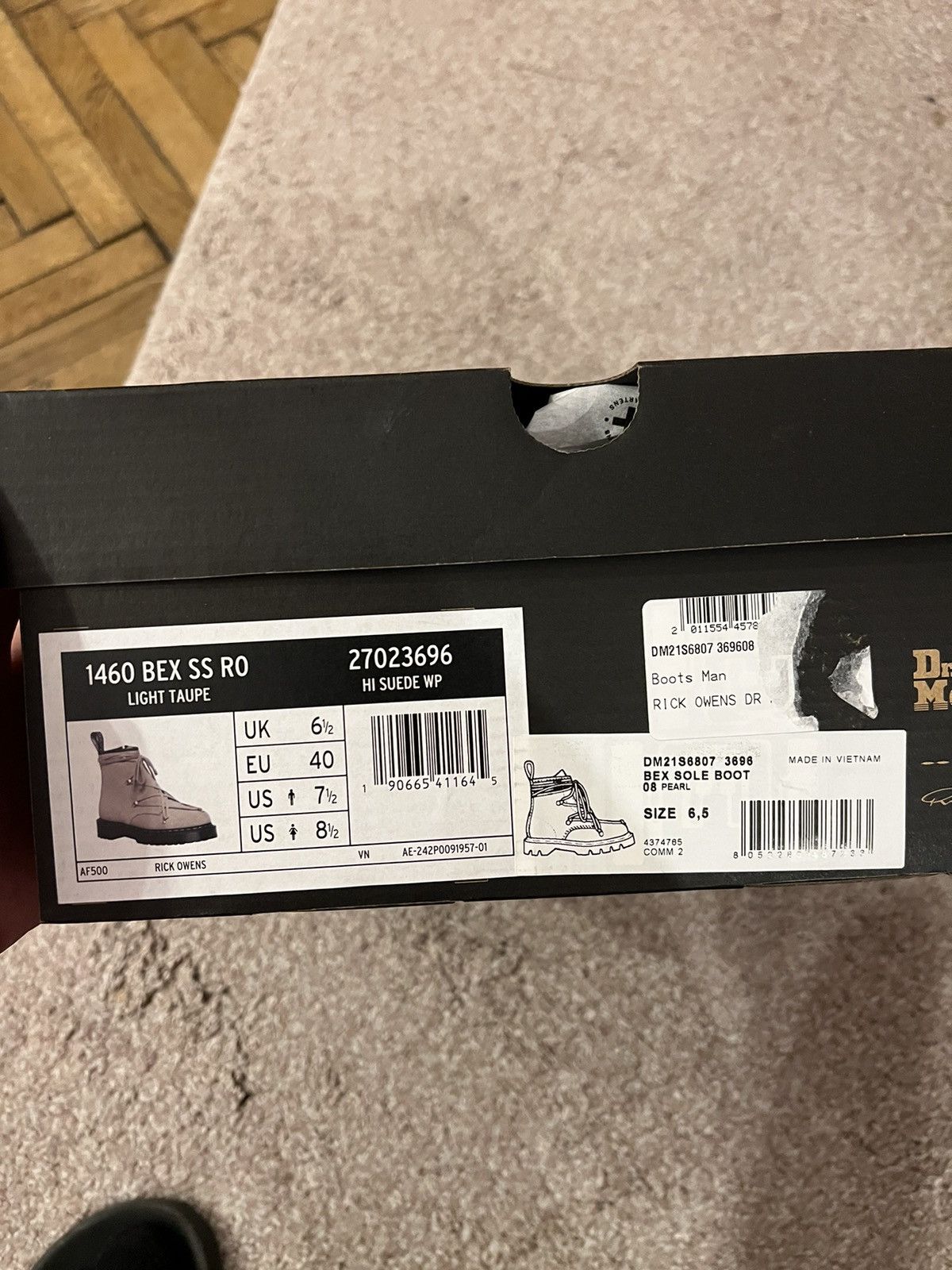 Dr. Martens × Rick Owens *BRAND NEW* Rick owens x doc martens size 40 Size US 7.5 / EU 40-41 - 8 Thumbnail