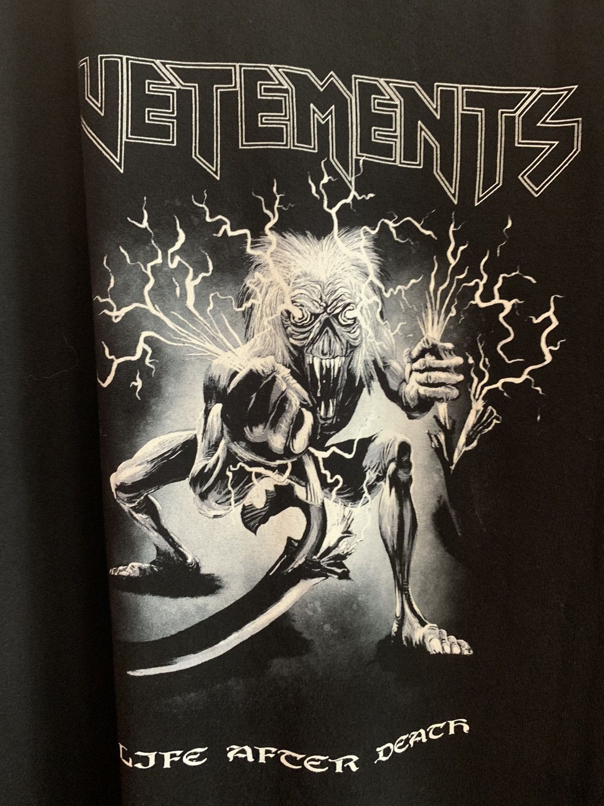 Vetements VETEMENTS Logo Heavy Metal Oversized T-Shirt Size US S / EU 44-46 / 1 - 4 Thumbnail