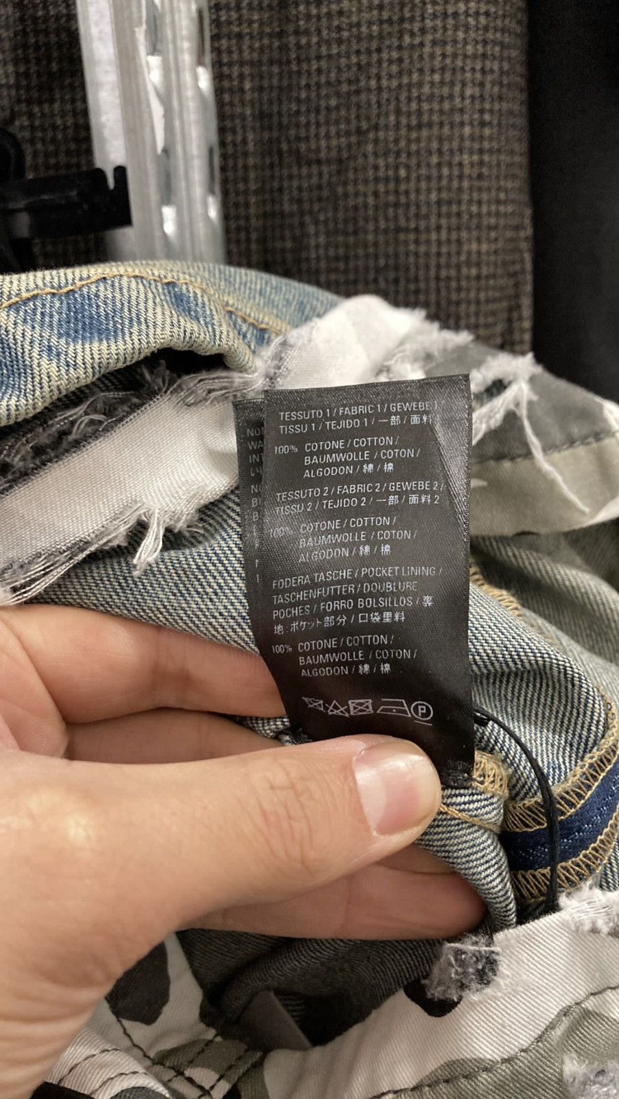 Balenciaga Balenciaga Fall 2021 Trompe-L'Oeil Camo Shorts Size US 32 / EU 48 - 14 Thumbnail