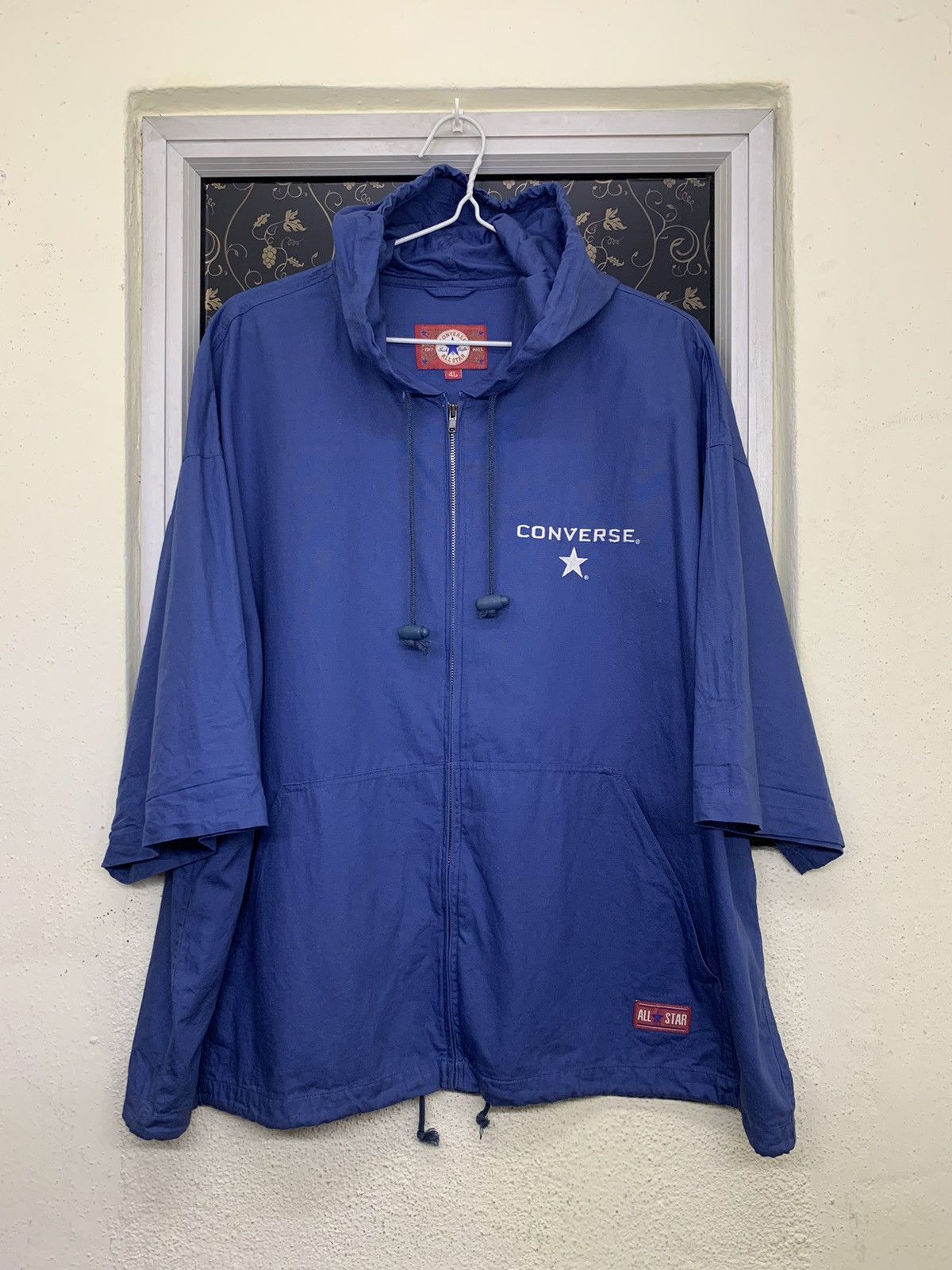 Converse Converse Short Sleeve Hooded Size US XL / EU 56 / 4 - 2 Thumbnail
