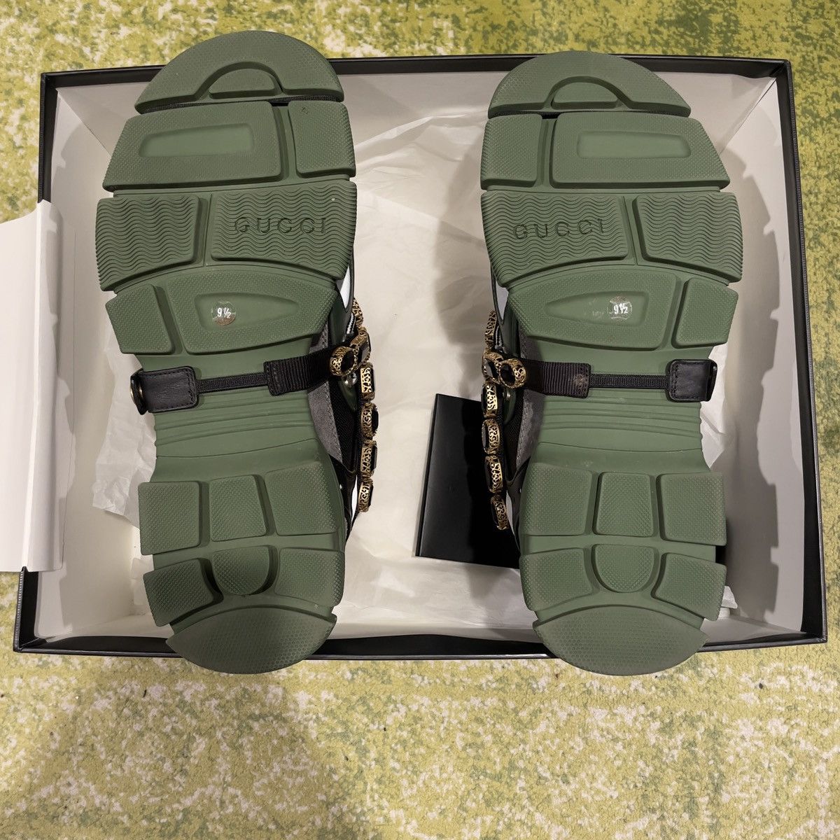 Gucci gucci chunky sega with crystal Size US 10.5 / EU 43-44 - 3 Thumbnail