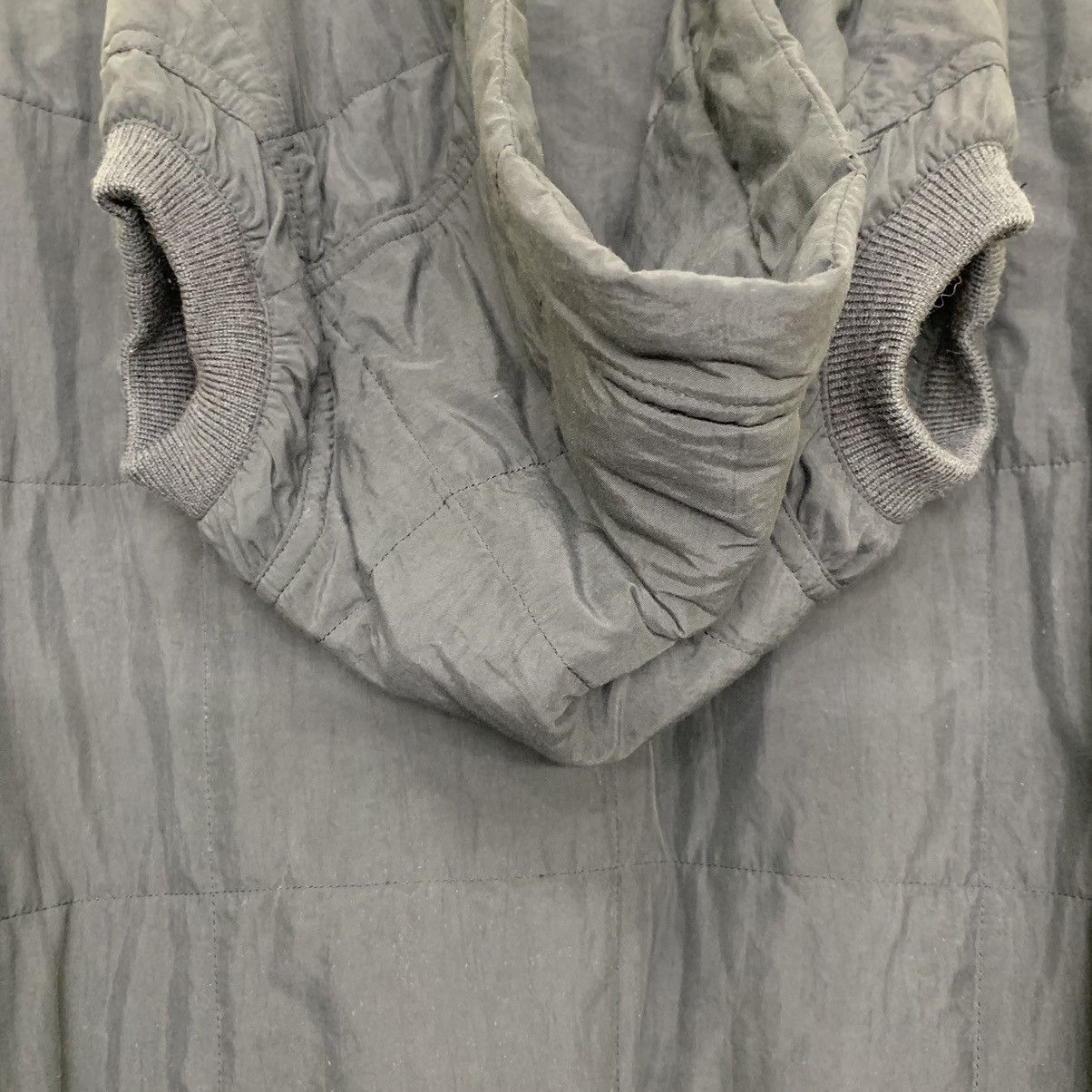 Issey Miyake Steals🔥🔥 Extremely Rare Vintage IS Jacket/ Hoodie Size US M / EU 48-50 / 2 - 9 Thumbnail