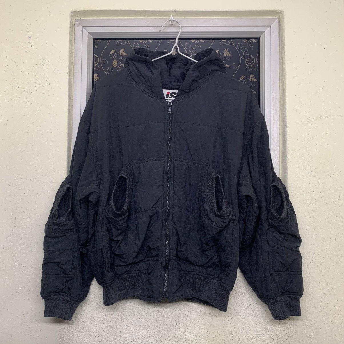 Issey Miyake Steals🔥🔥 Extremely Rare Vintage IS Jacket/ Hoodie Size US M / EU 48-50 / 2 - 1 Thumbnail