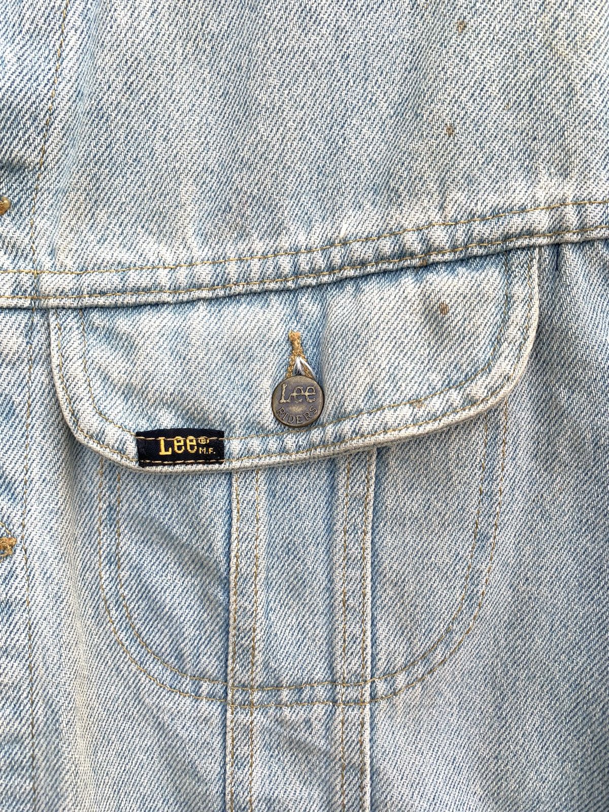 If Six Was Nine × Lee × Vintage Vintage Trucker Lee Made in Usa Faded Colours Size US M / EU 48-50 / 2 - 17 Thumbnail