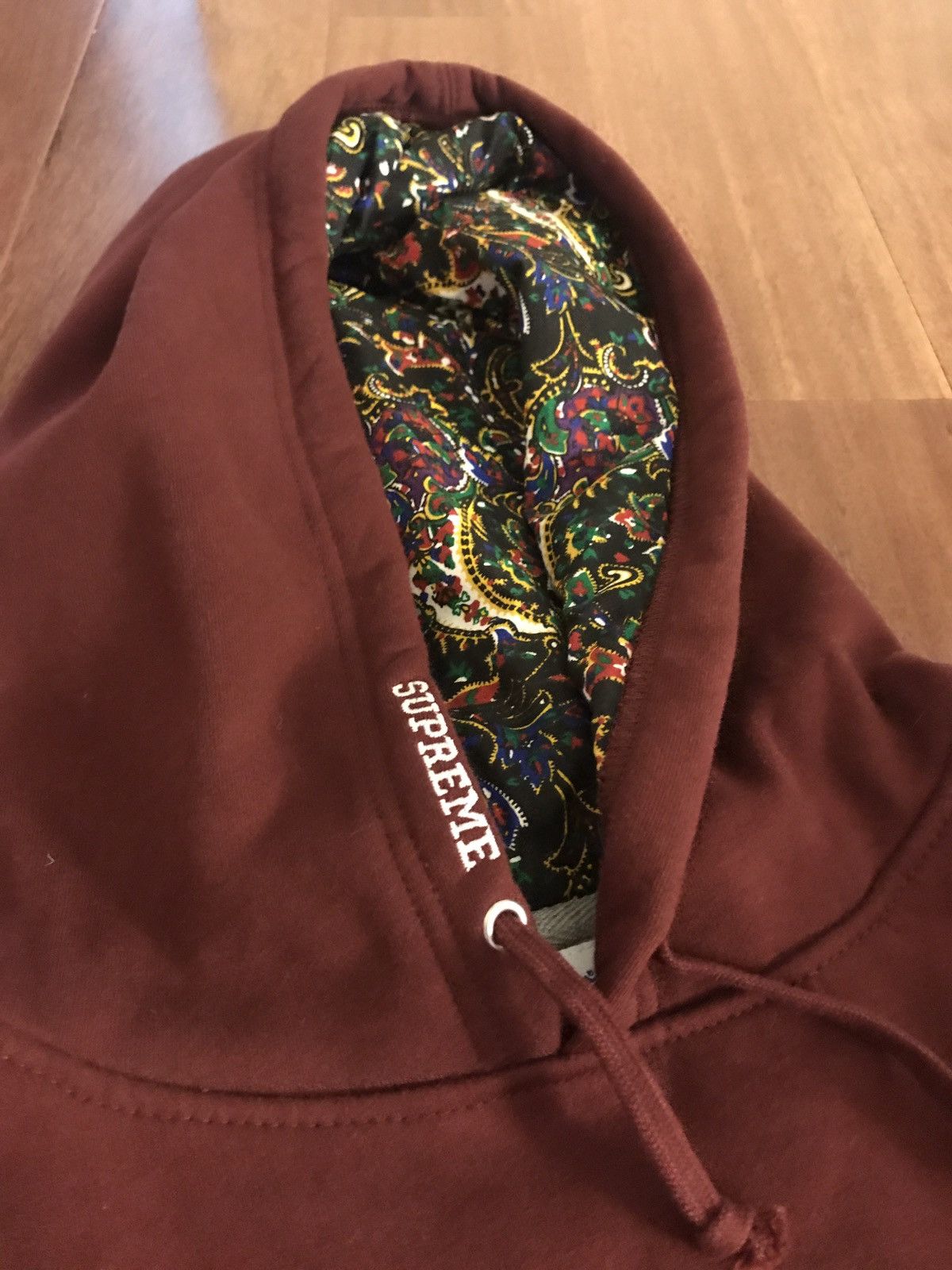 Champion × Supreme Burgundy Paisley Hoodie Size US XL / EU 56 / 4 - 3 Thumbnail