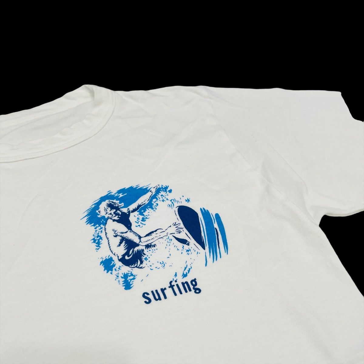 Vintage Vintage 90s Surfing T Shirt Size US S / EU 44-46 / 1 - 3 Thumbnail