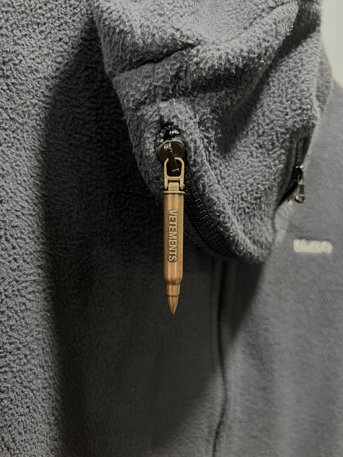 Vetements SS19 Gimp Fleece Mask Hoodie Size US M / EU 48-50 / 2 - 3 Thumbnail