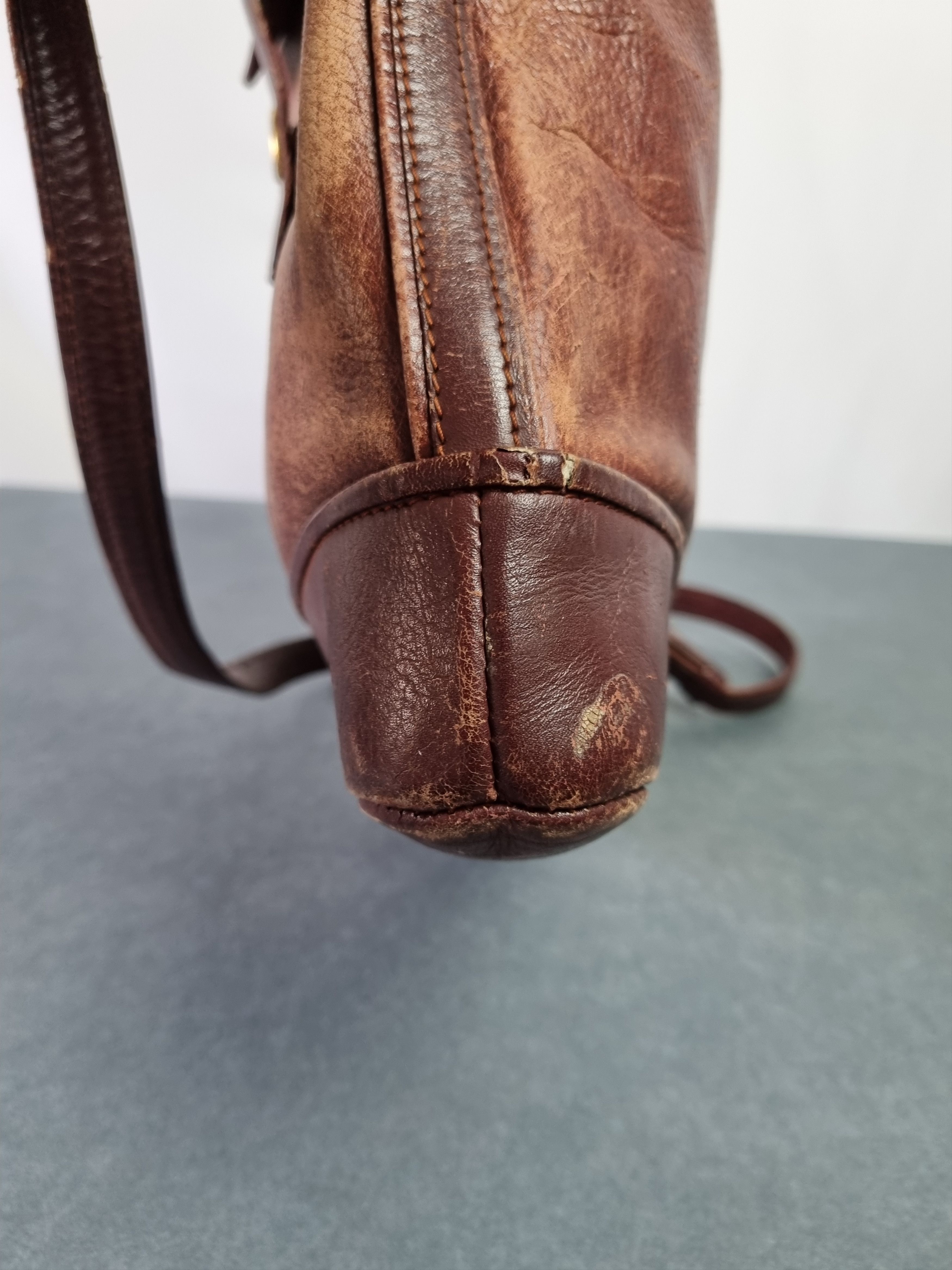 Cartier × Genuine Leather × Leather 80s Distressed CARTIER Shoulder Laether Bag Size ONE SIZE - 16 Thumbnail
