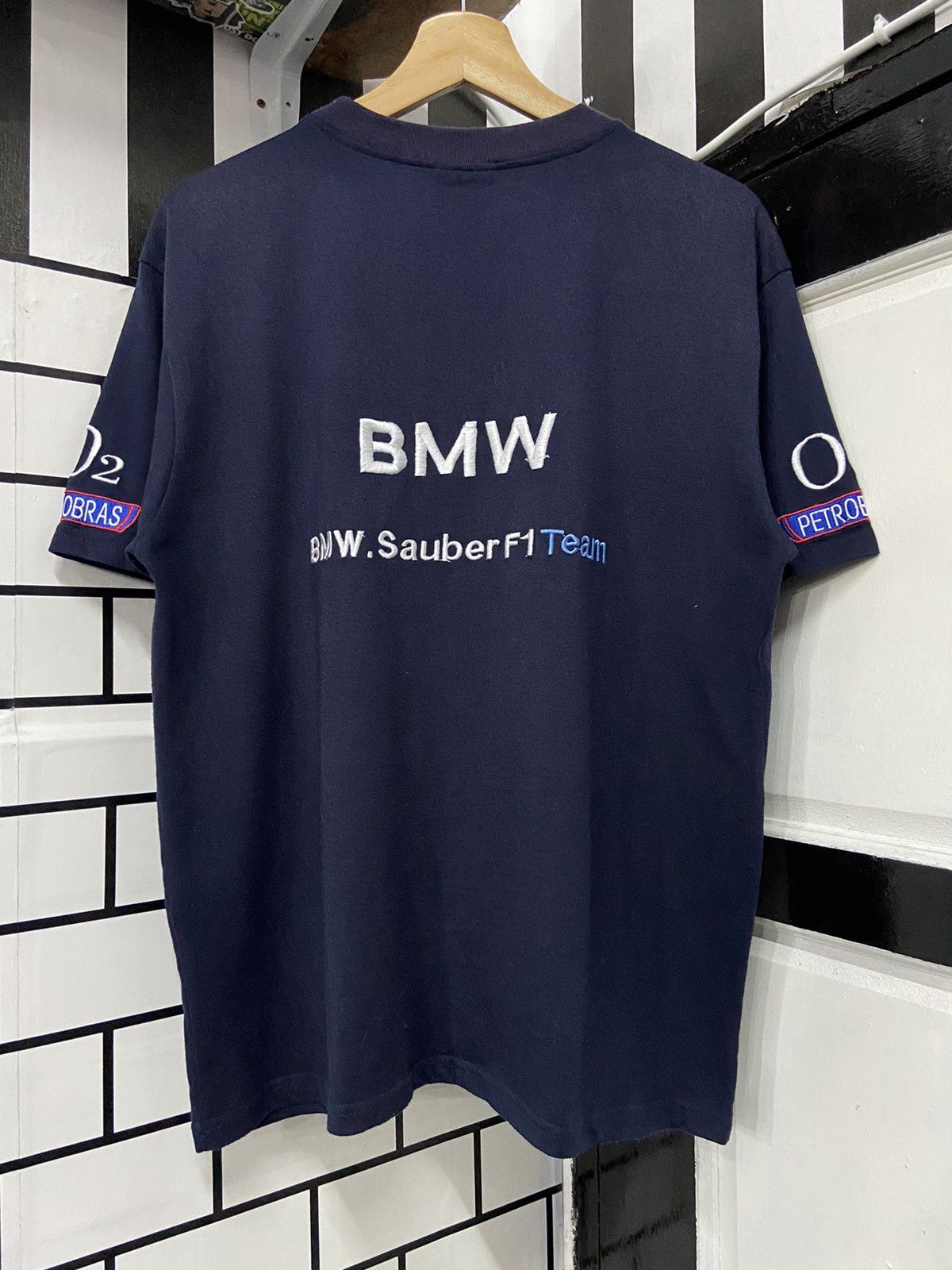 BMW Vintage 90’s BMW Williams F1 Team Embroidered Tshirt Size US M / EU 48-50 / 2 - 2 Thumbnail