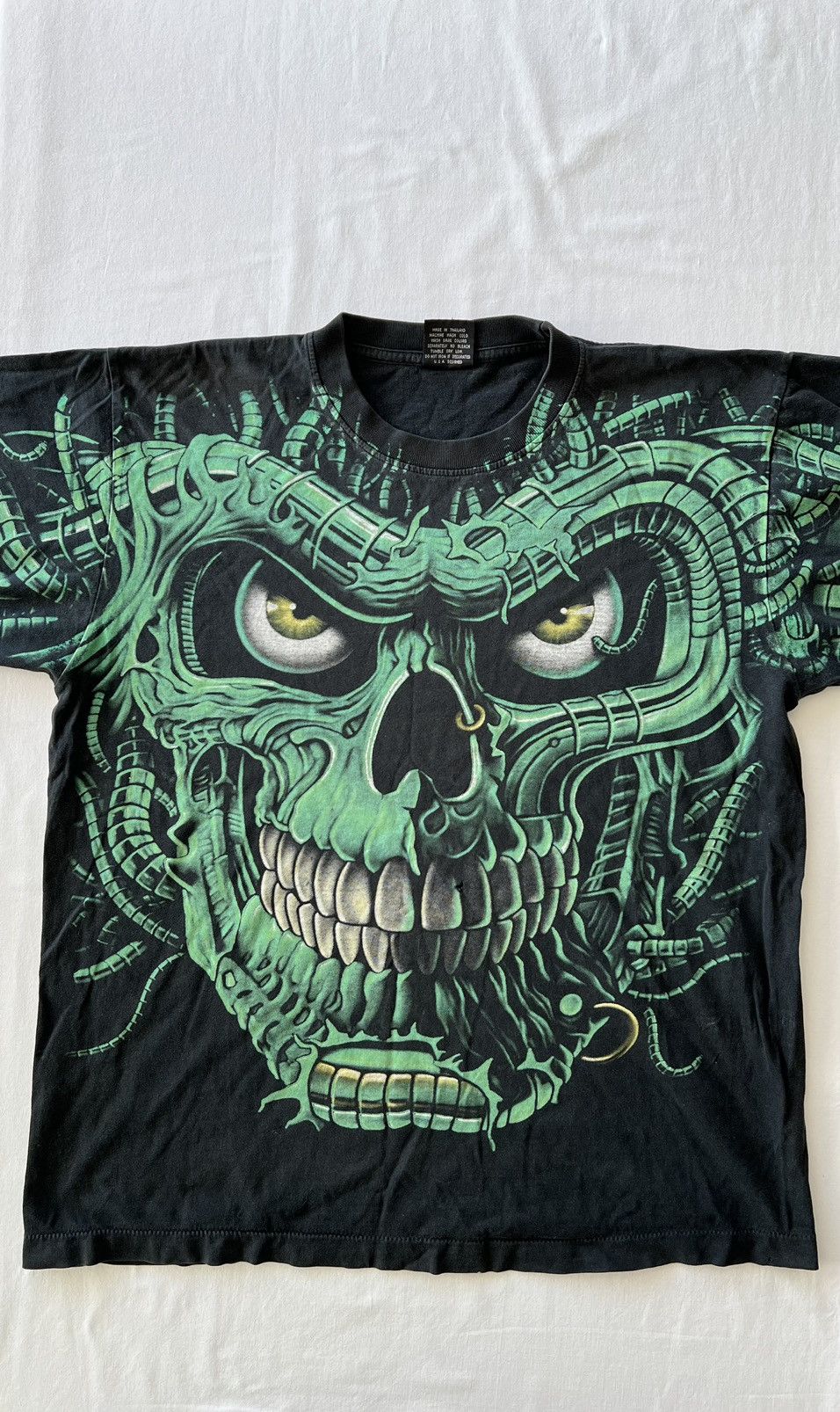 Band Tees Vintage 90s Terminator Skull Bones All Over Print Black Tee Size US L / EU 52-54 / 3 - 3 Thumbnail